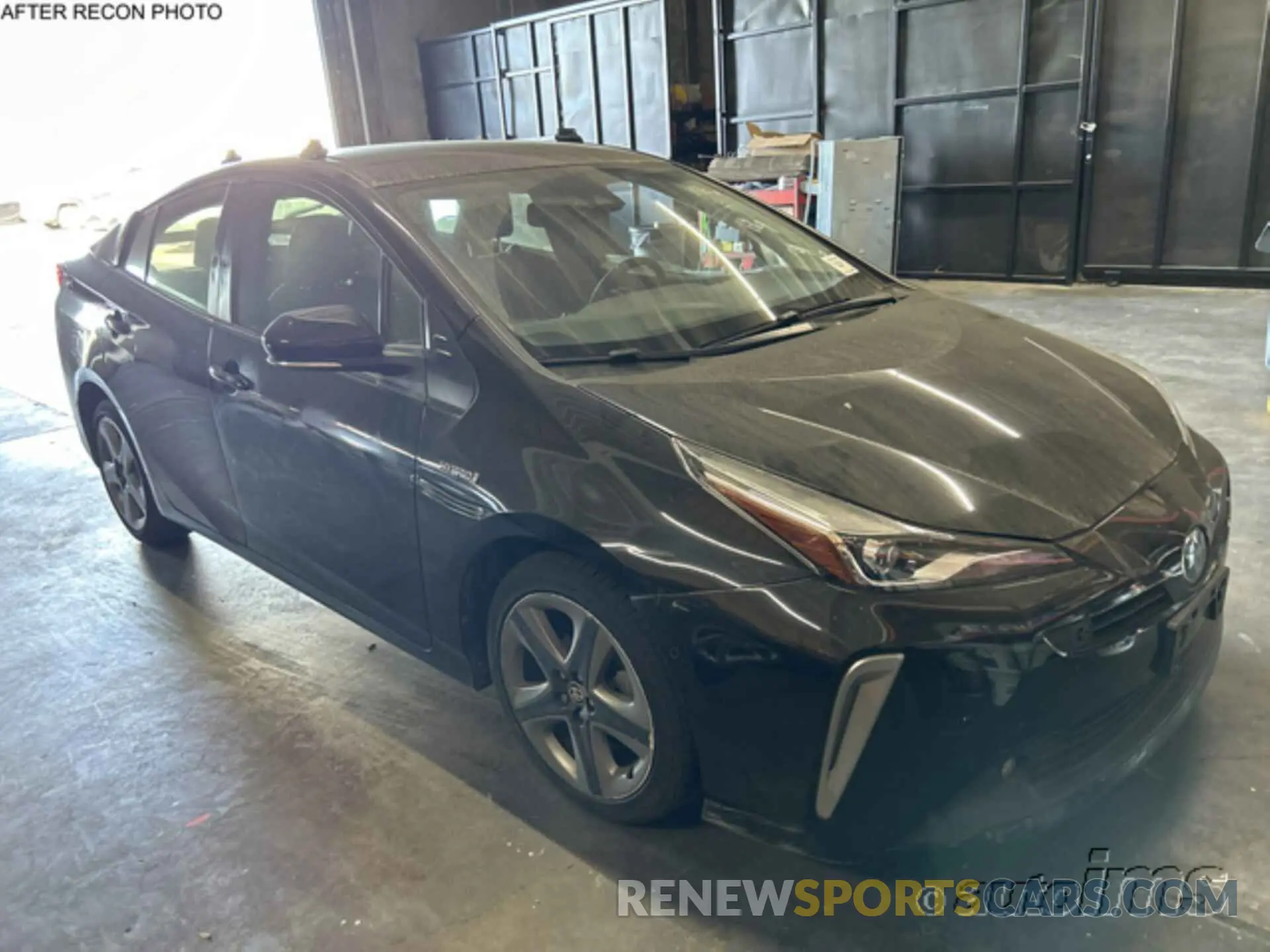 18 Photograph of a damaged car JTDKAMFU7N3180476 TOYOTA PRIUS 2022