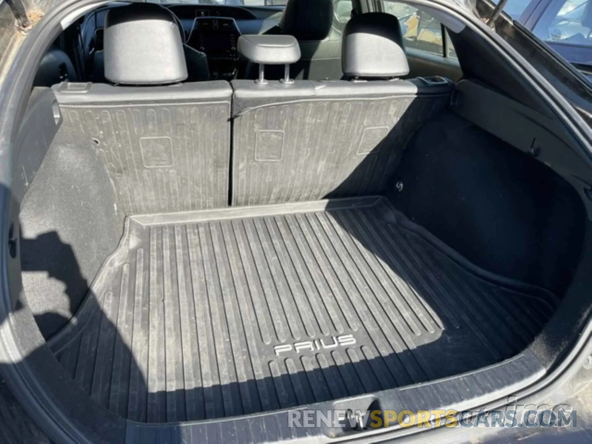 17 Photograph of a damaged car JTDKAMFU7N3180686 TOYOTA PRIUS 2022