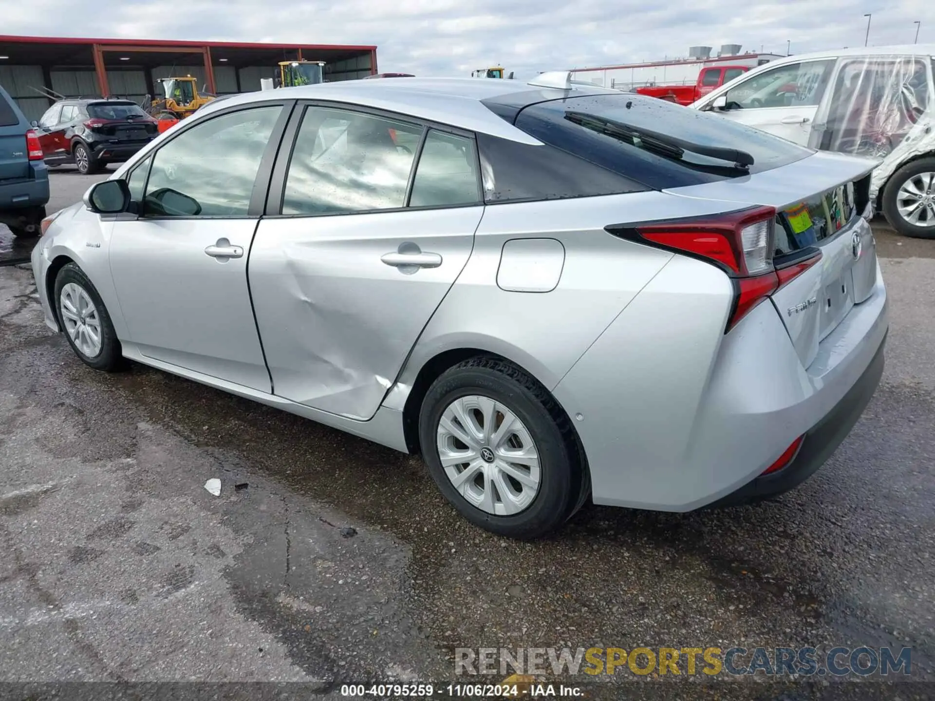 3 Photograph of a damaged car JTDKAMFU7N3188741 TOYOTA PRIUS 2022