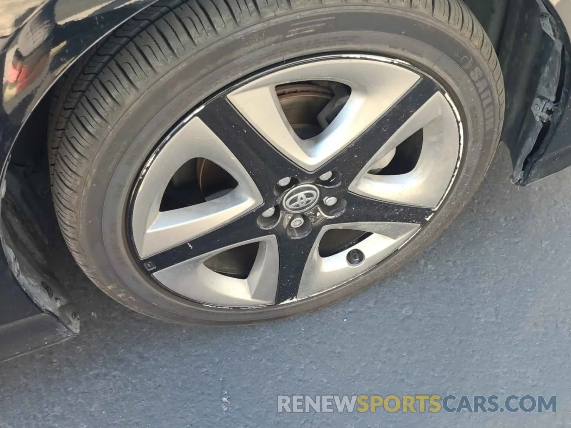19 Photograph of a damaged car JTDKAMFU8N3160141 TOYOTA PRIUS 2022