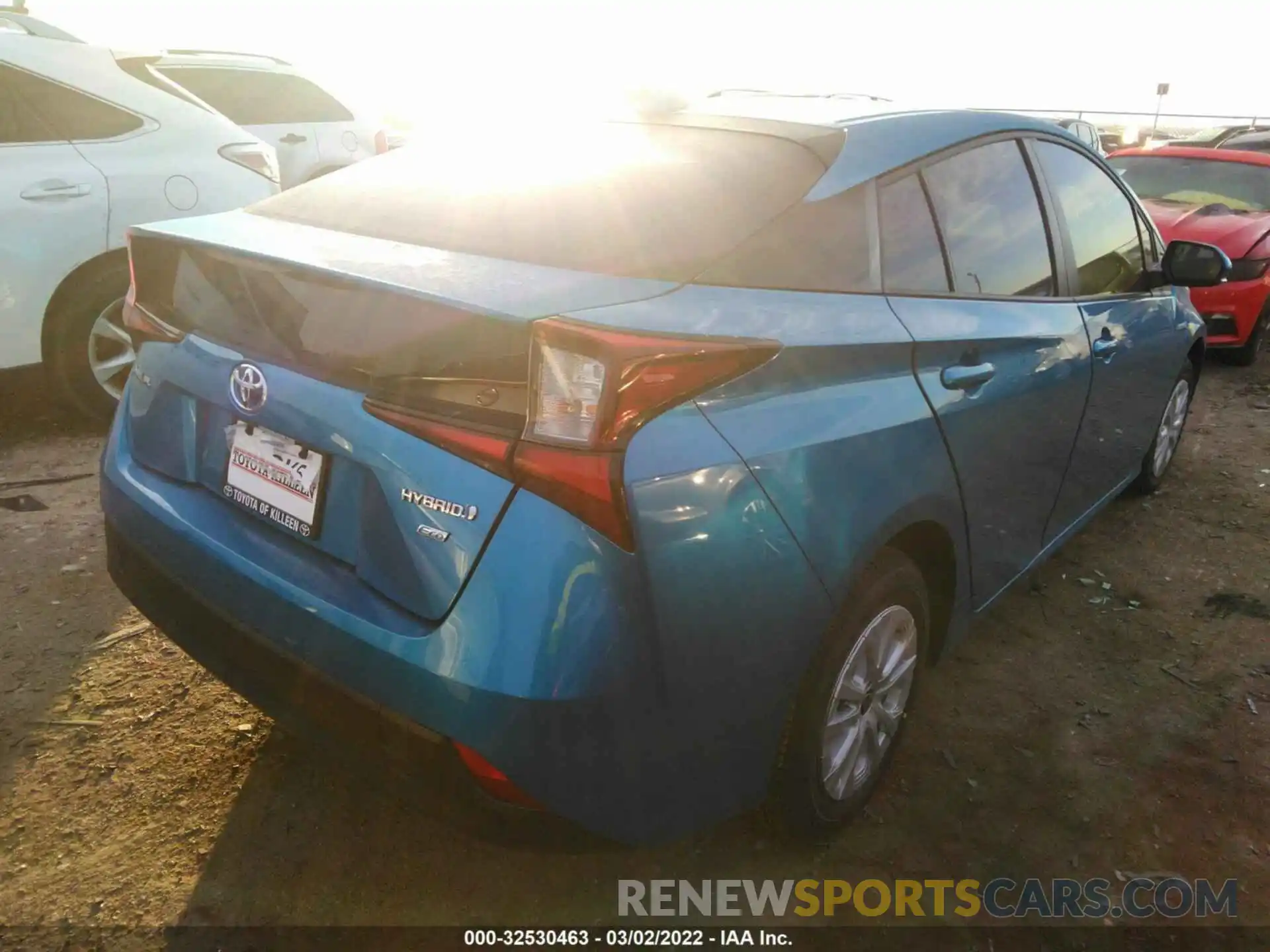 4 Photograph of a damaged car JTDKAMFU8N3165176 TOYOTA PRIUS 2022