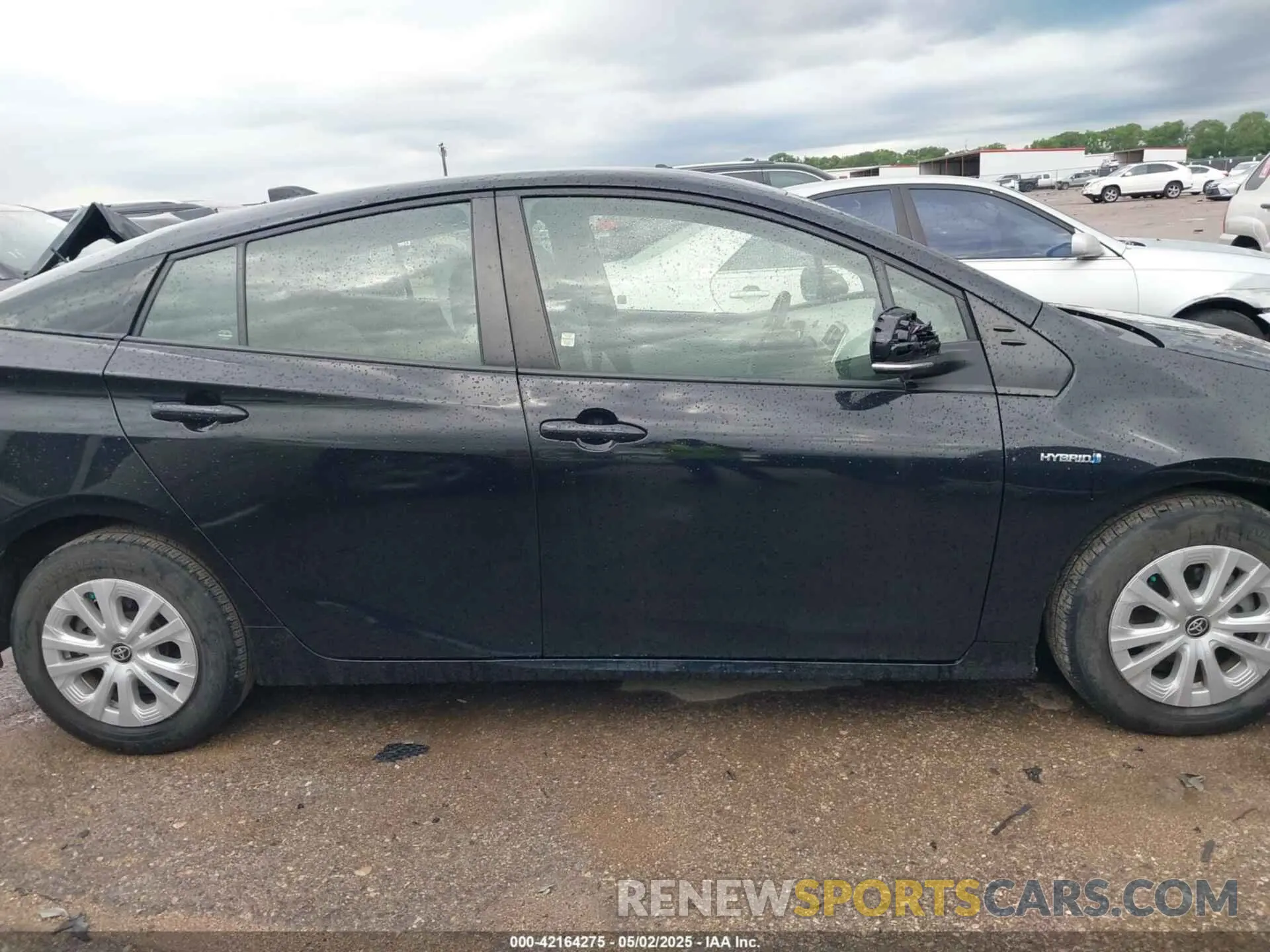13 Photograph of a damaged car JTDKAMFU8N3168739 TOYOTA PRIUS 2022