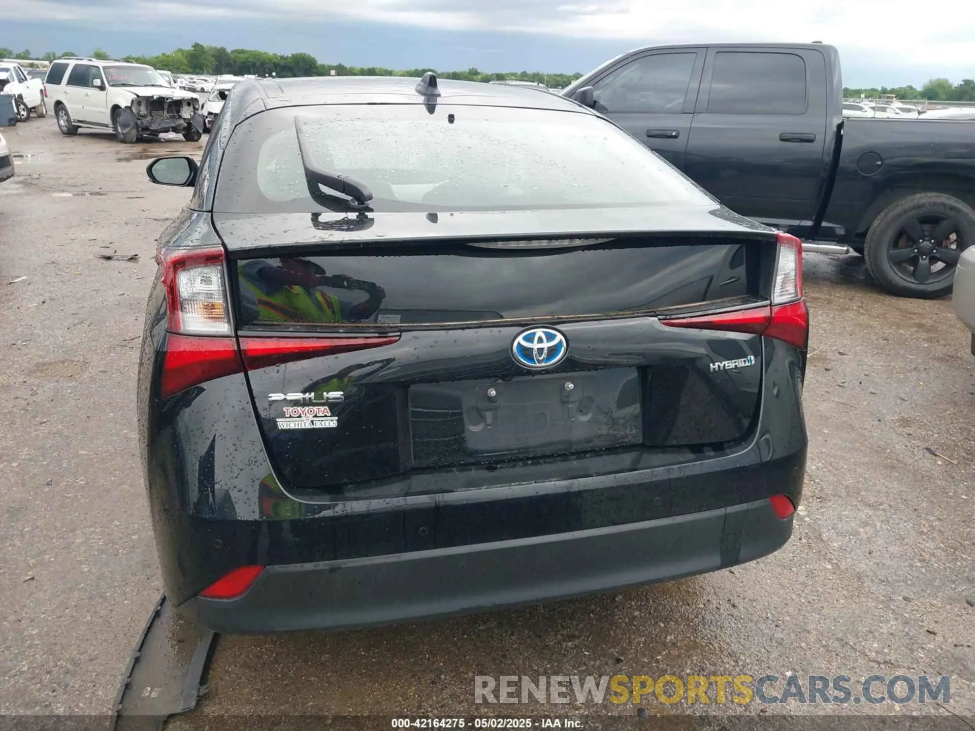 16 Photograph of a damaged car JTDKAMFU8N3168739 TOYOTA PRIUS 2022