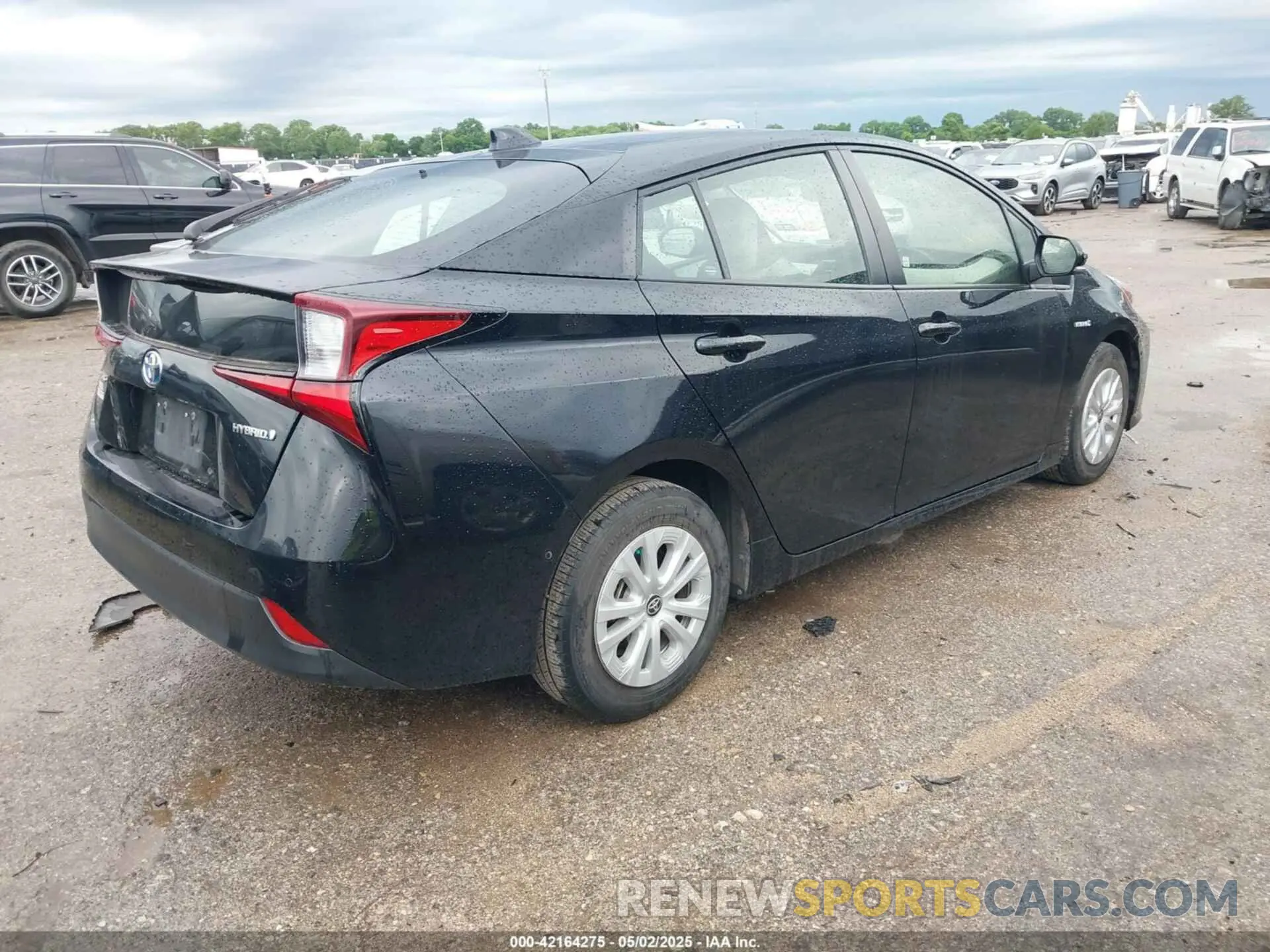 4 Photograph of a damaged car JTDKAMFU8N3168739 TOYOTA PRIUS 2022