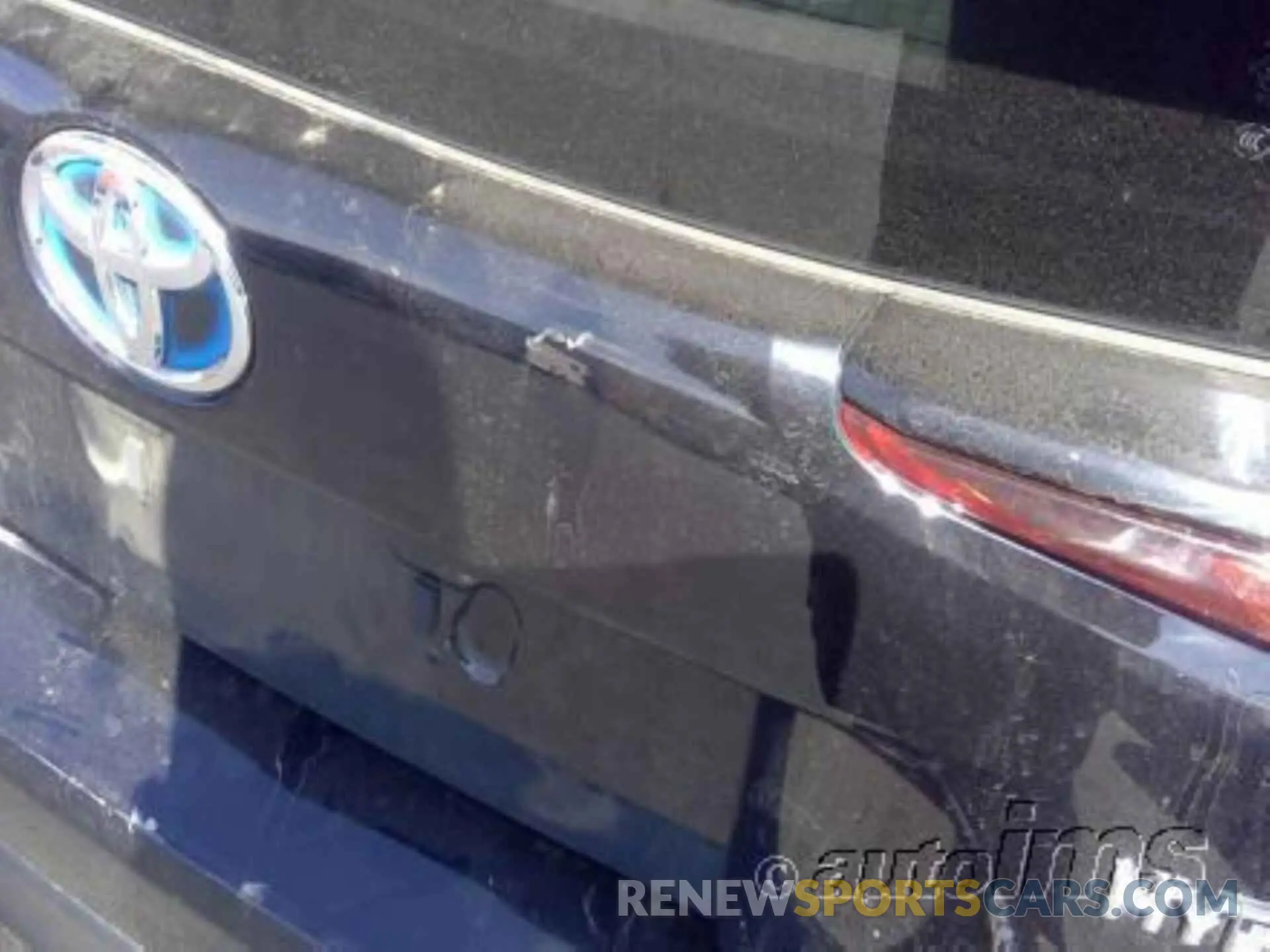 12 Photograph of a damaged car JTDKAMFU8N3178896 TOYOTA PRIUS 2022
