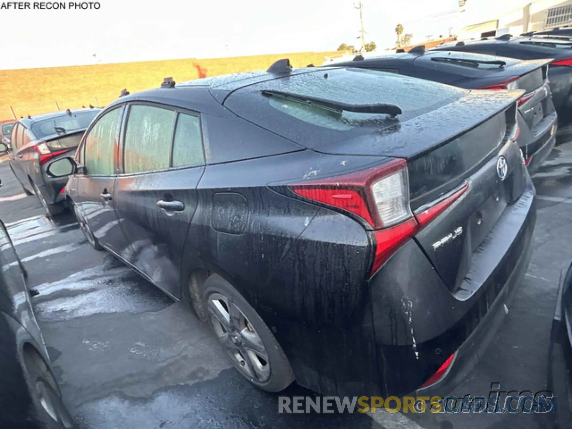 1 Photograph of a damaged car JTDKAMFU8N3180325 TOYOTA PRIUS 2022