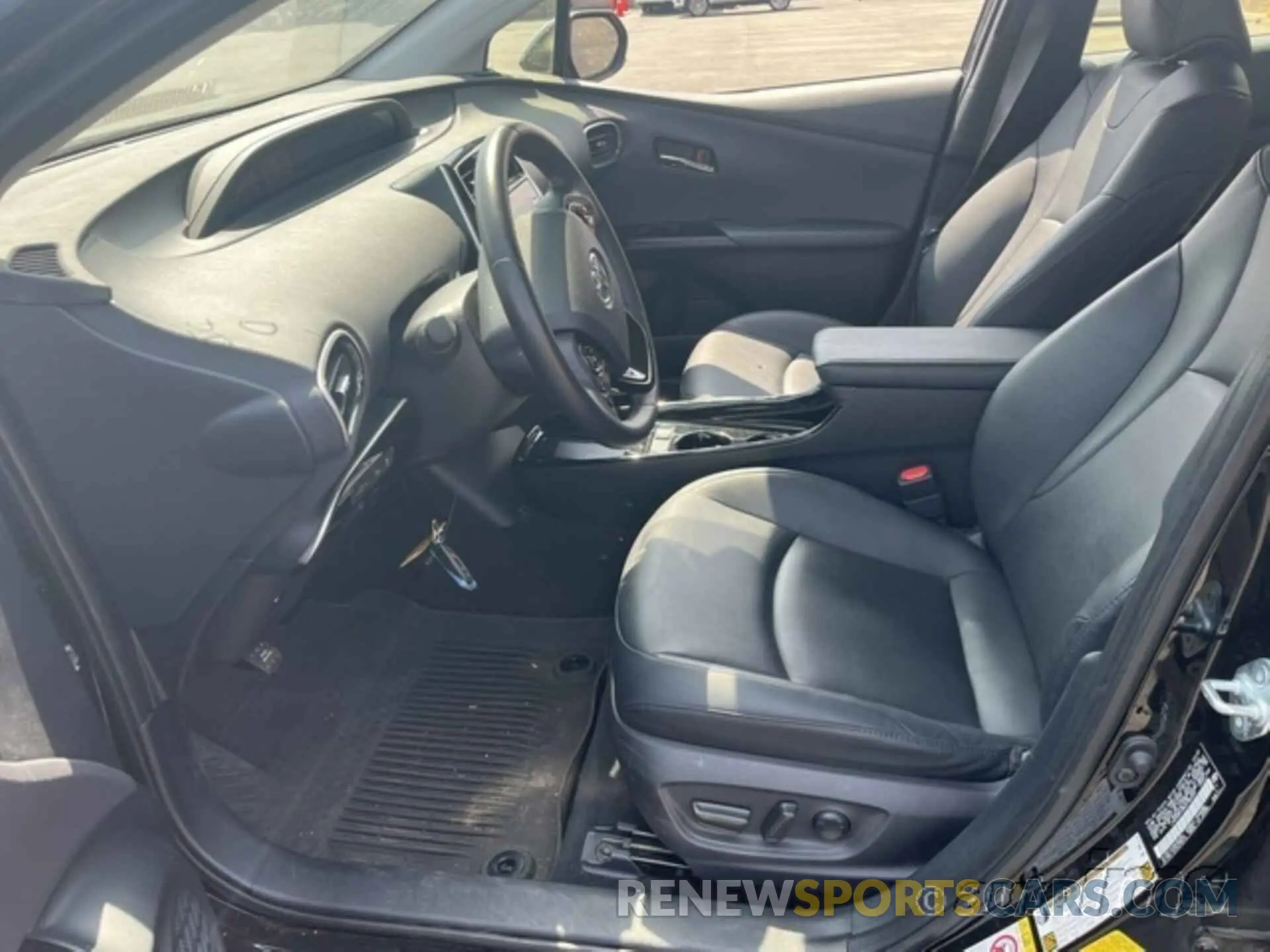 17 Photograph of a damaged car JTDKAMFU8N3180339 TOYOTA PRIUS 2022