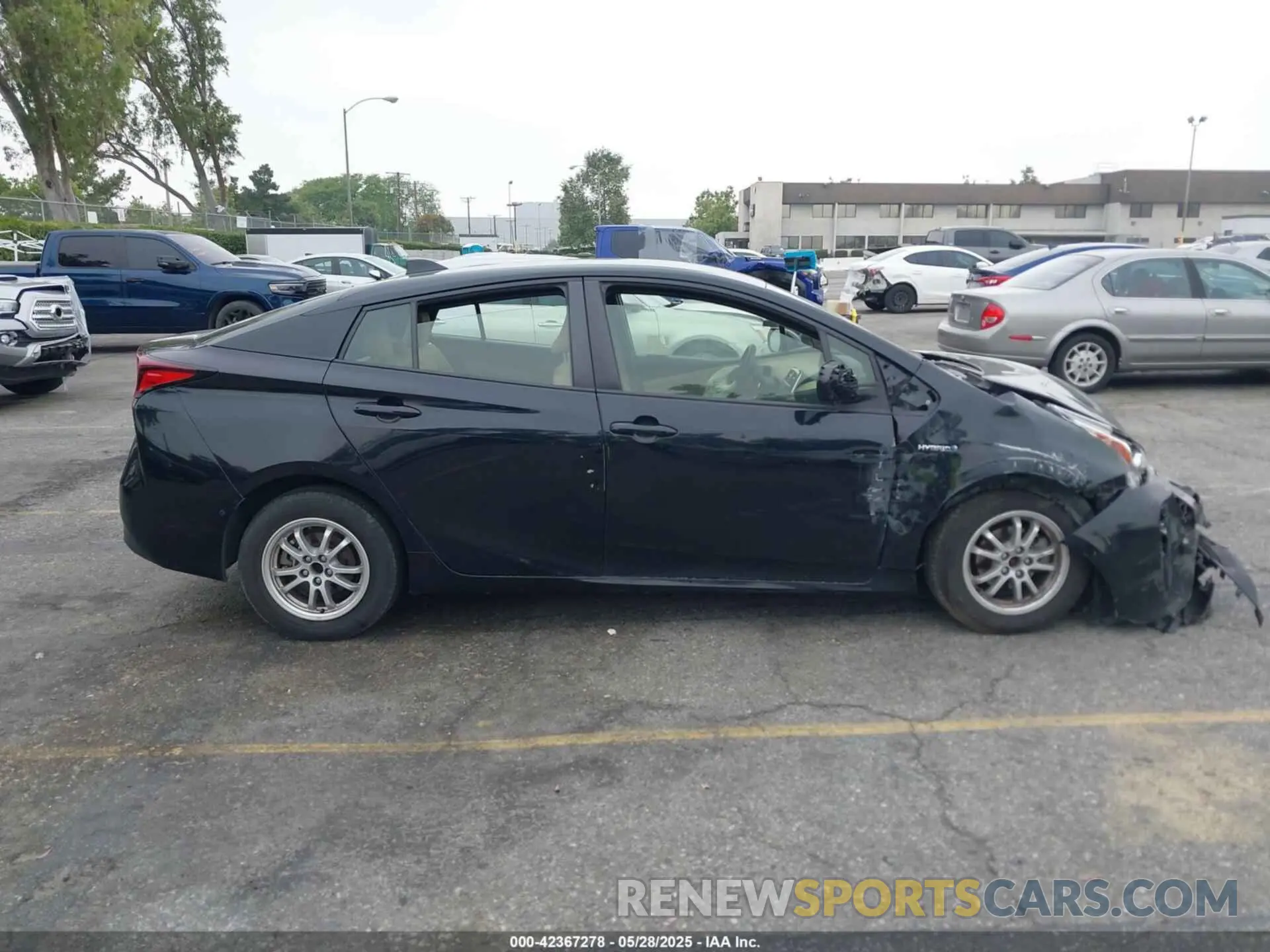 13 Photograph of a damaged car JTDKAMFU9N3155157 TOYOTA PRIUS 2022