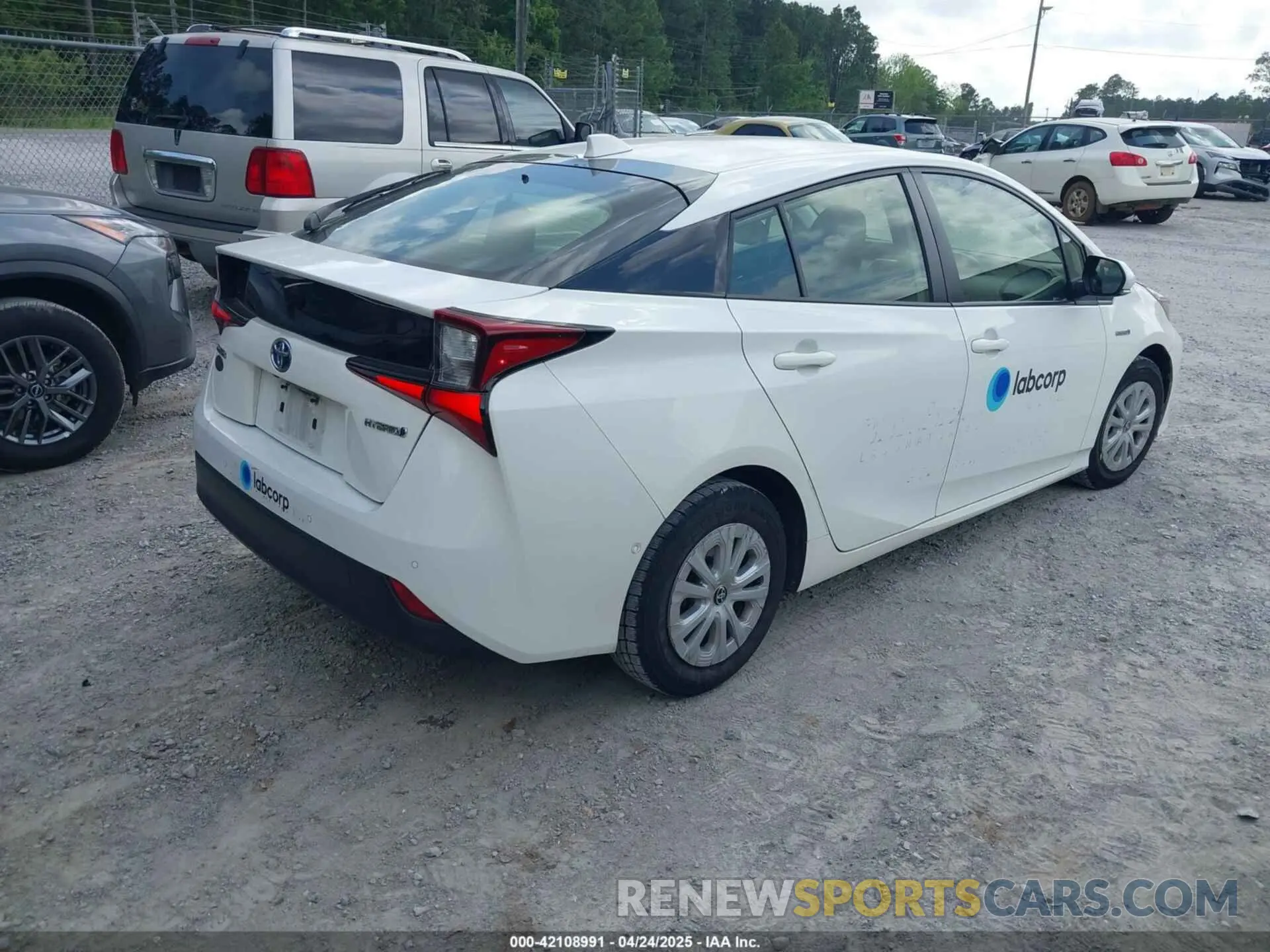 4 Photograph of a damaged car JTDKAMFU9N3164134 TOYOTA PRIUS 2022