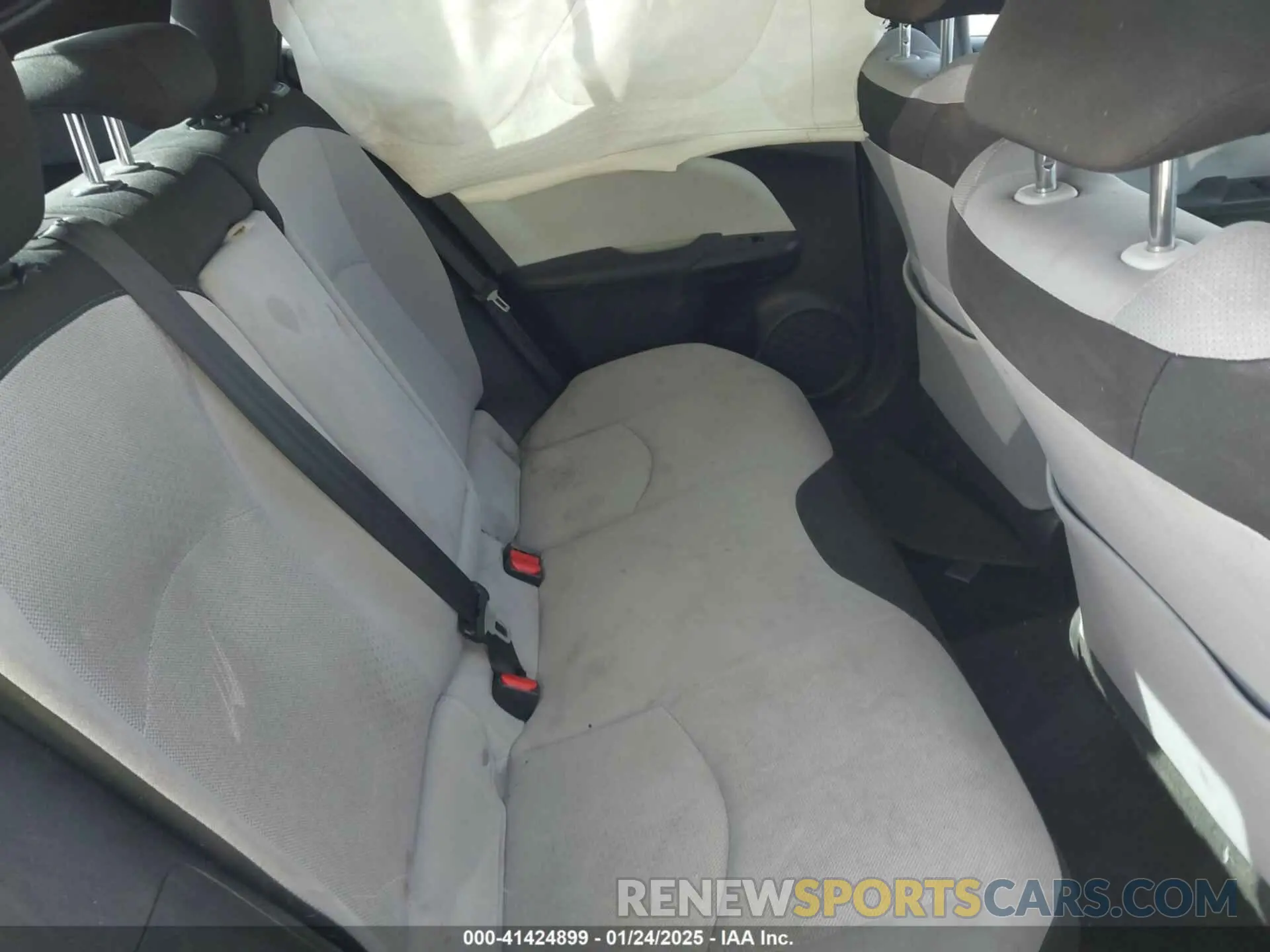8 Photograph of a damaged car JTDKAMFUXN3179743 TOYOTA PRIUS 2022