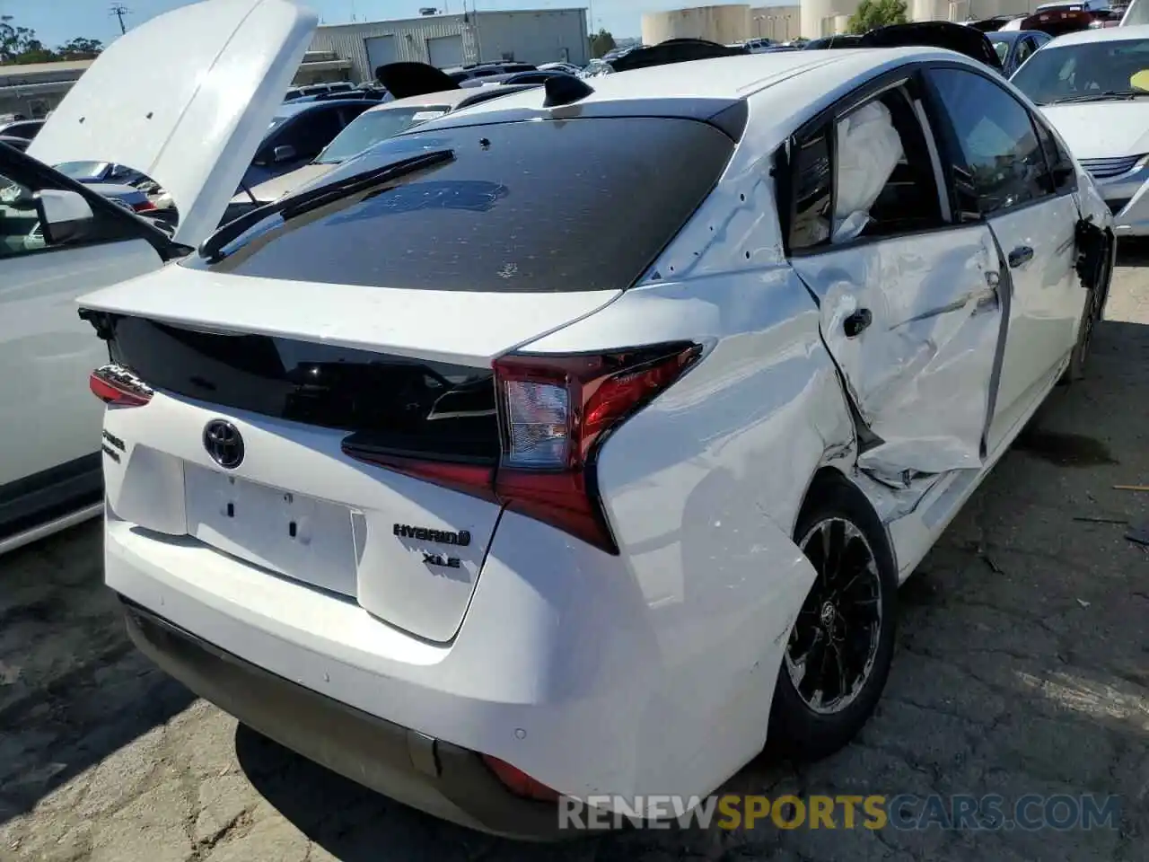 4 Photograph of a damaged car JTDL9MFU1N3033213 TOYOTA PRIUS 2022