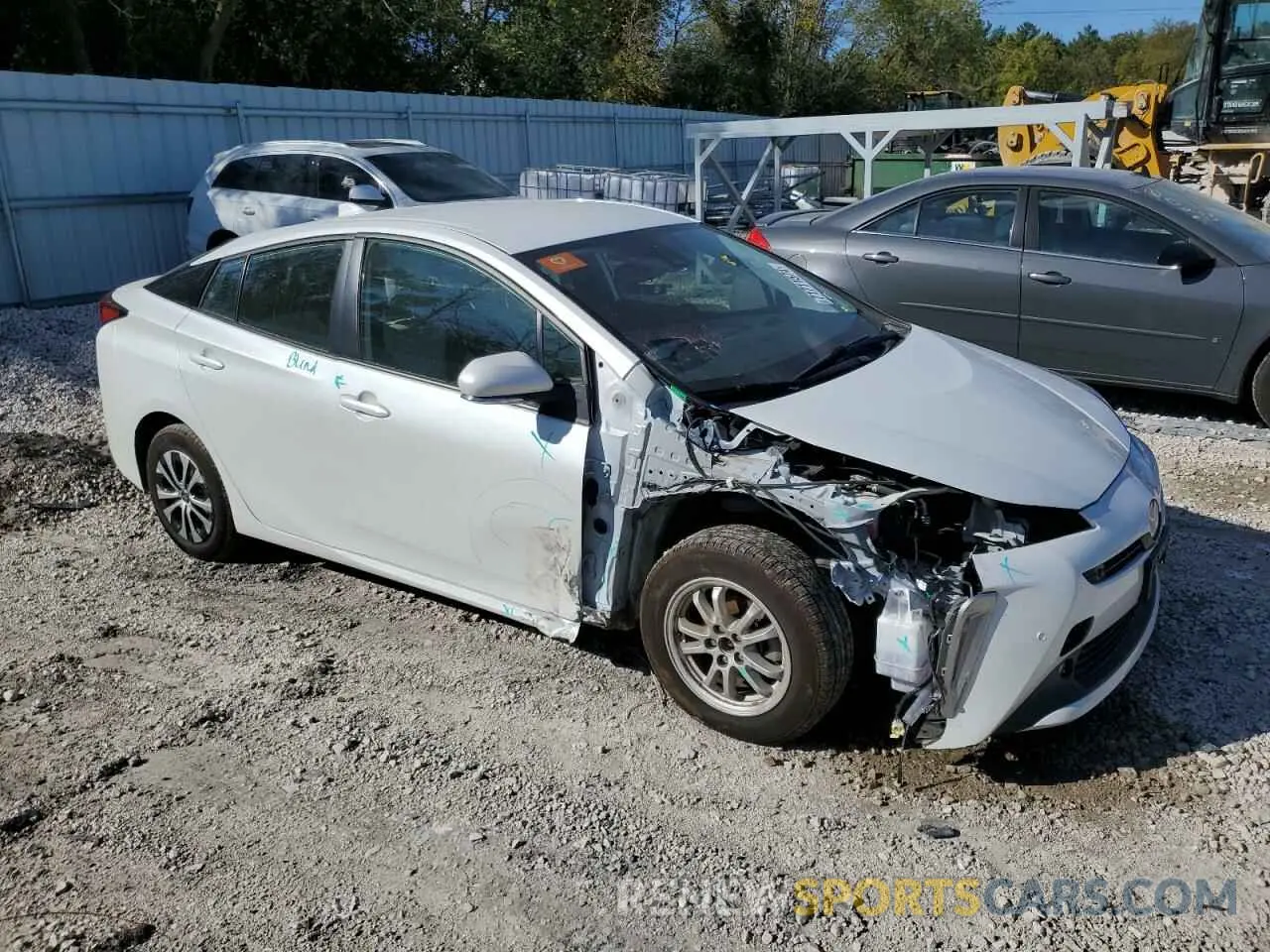 4 Photograph of a damaged car JTDL9MFU2N3032636 TOYOTA PRIUS 2022