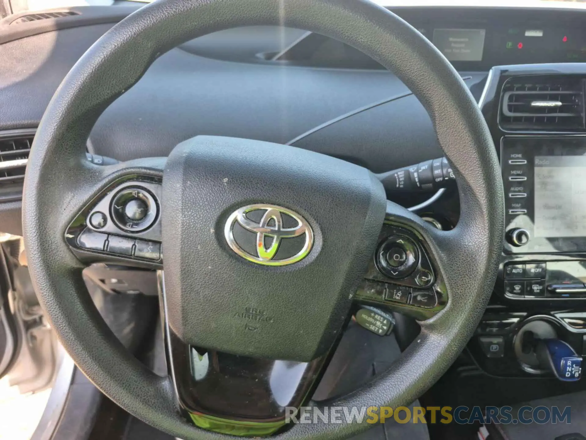 1 Photograph of a damaged car JTDL9MFU2N3033303 TOYOTA PRIUS 2022