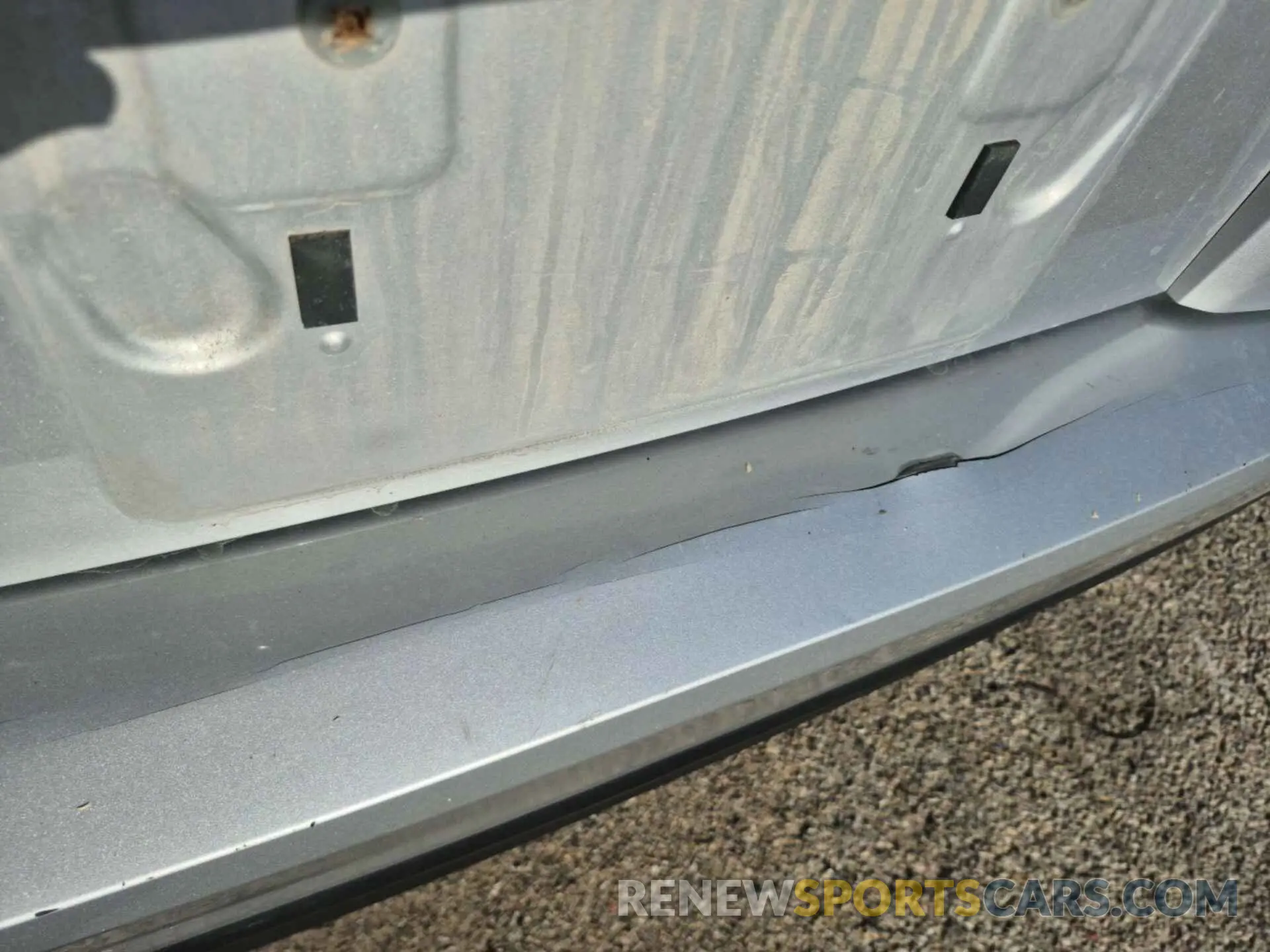 7 Photograph of a damaged car JTDL9MFU2N3033303 TOYOTA PRIUS 2022