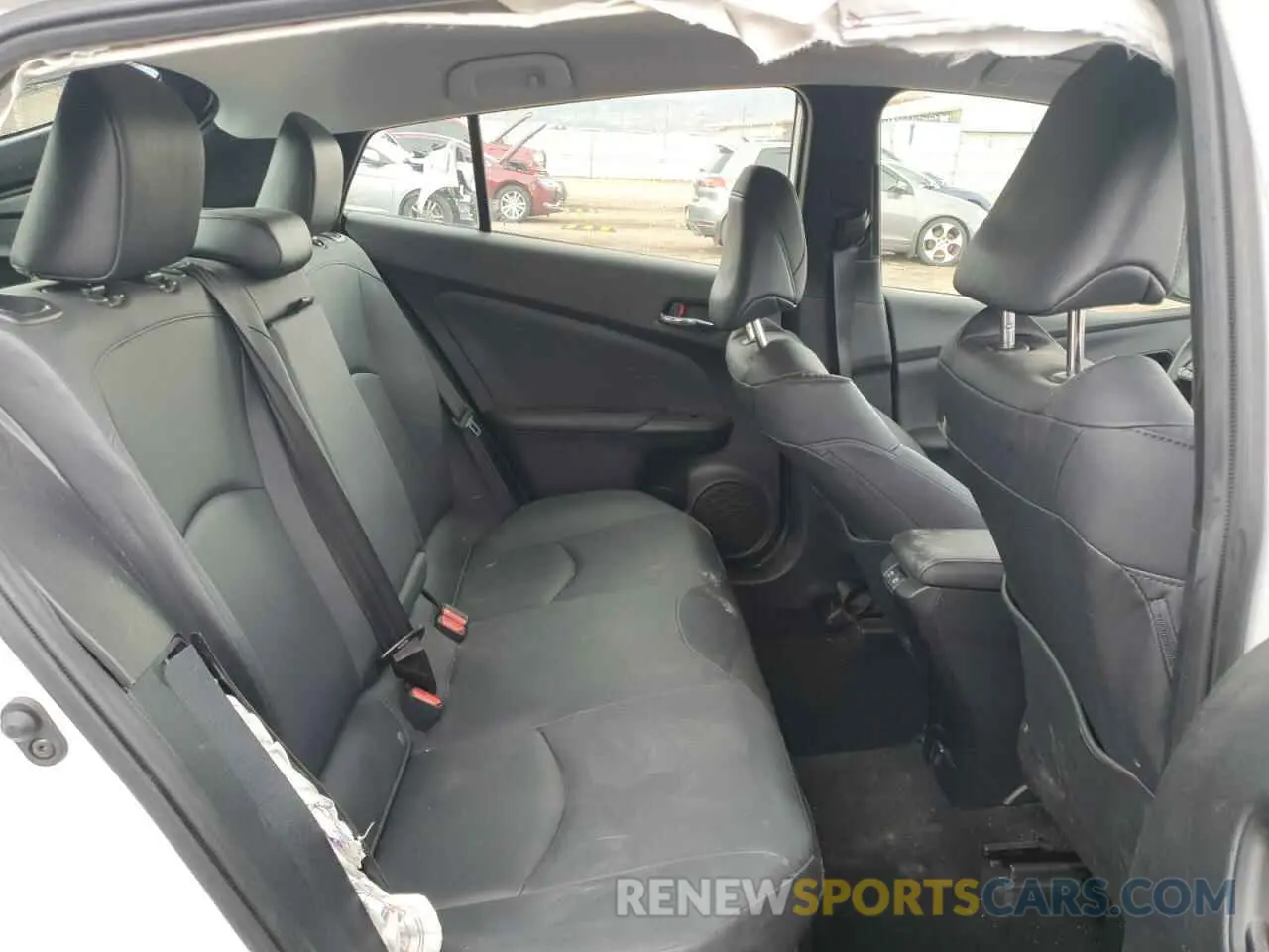 10 Photograph of a damaged car JTDL9MFU2N3035018 TOYOTA PRIUS 2022