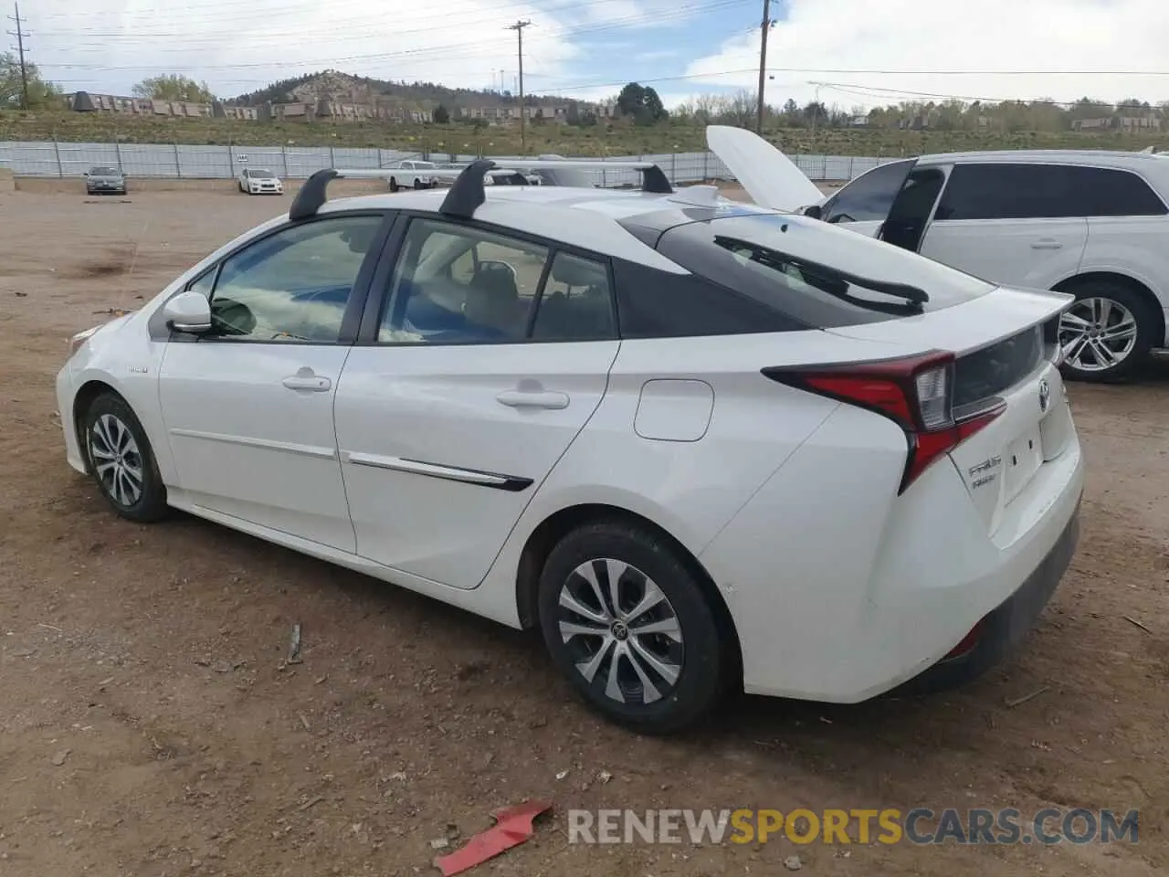 2 Photograph of a damaged car JTDL9MFU2N3035018 TOYOTA PRIUS 2022