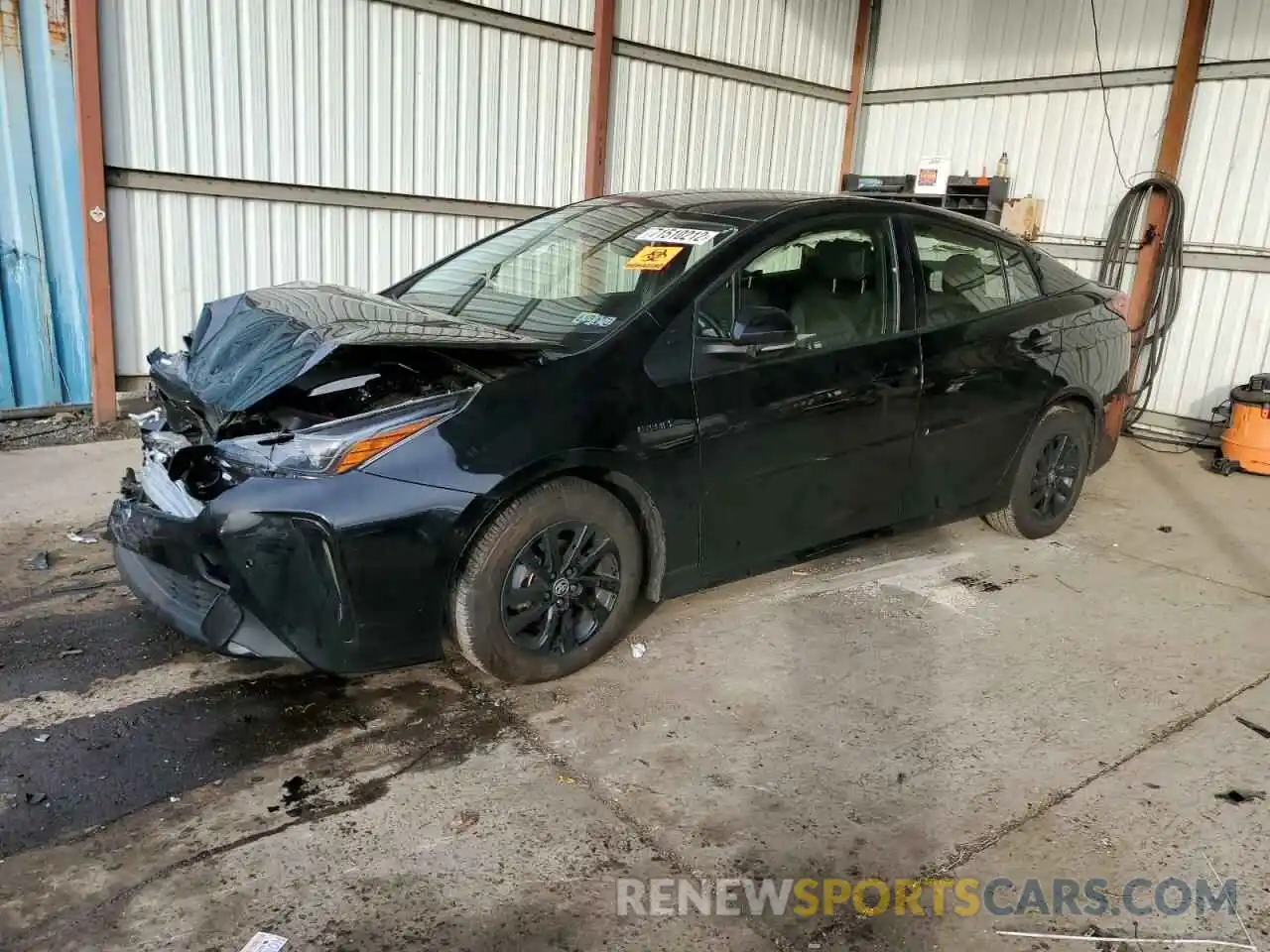 1 Photograph of a damaged car JTDL9MFU3N3036338 TOYOTA PRIUS 2022