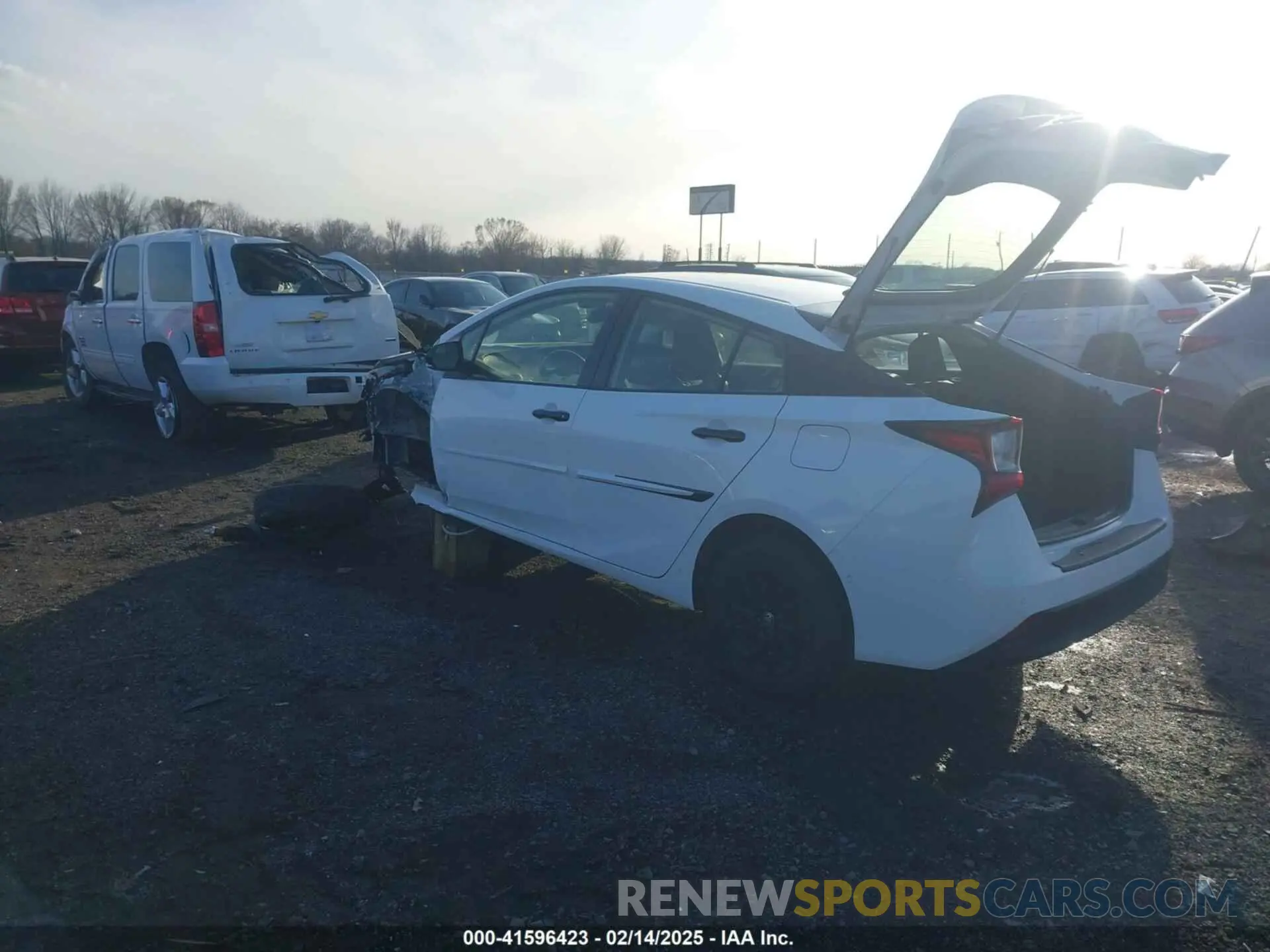 3 Photograph of a damaged car JTDL9MFU4N3037305 TOYOTA PRIUS 2022