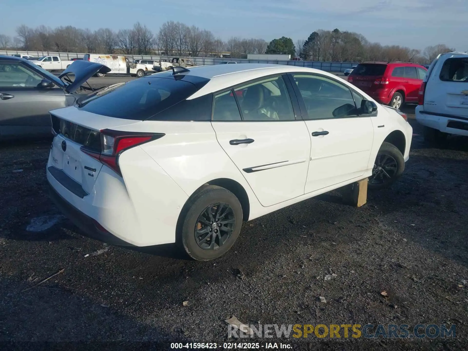 4 Photograph of a damaged car JTDL9MFU4N3037305 TOYOTA PRIUS 2022