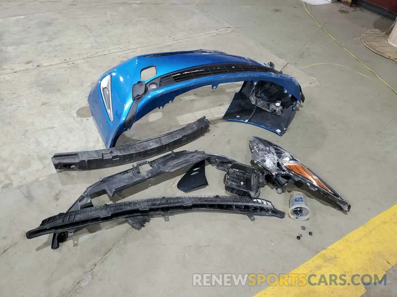 12 Photograph of a damaged car JTDL9MFU4N3041645 TOYOTA PRIUS 2022