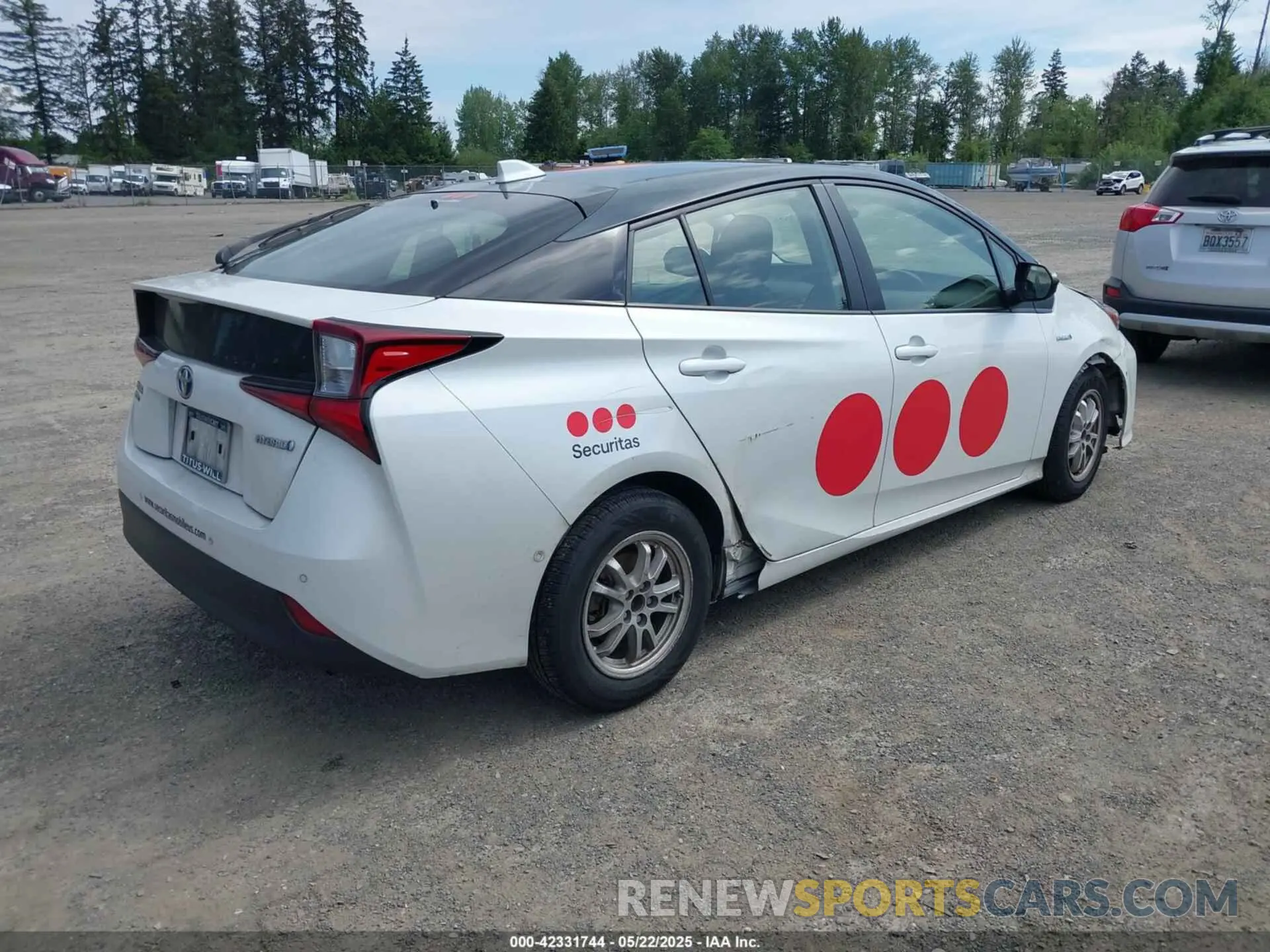 4 Photograph of a damaged car JTDL9MFU6N3034955 TOYOTA PRIUS 2022