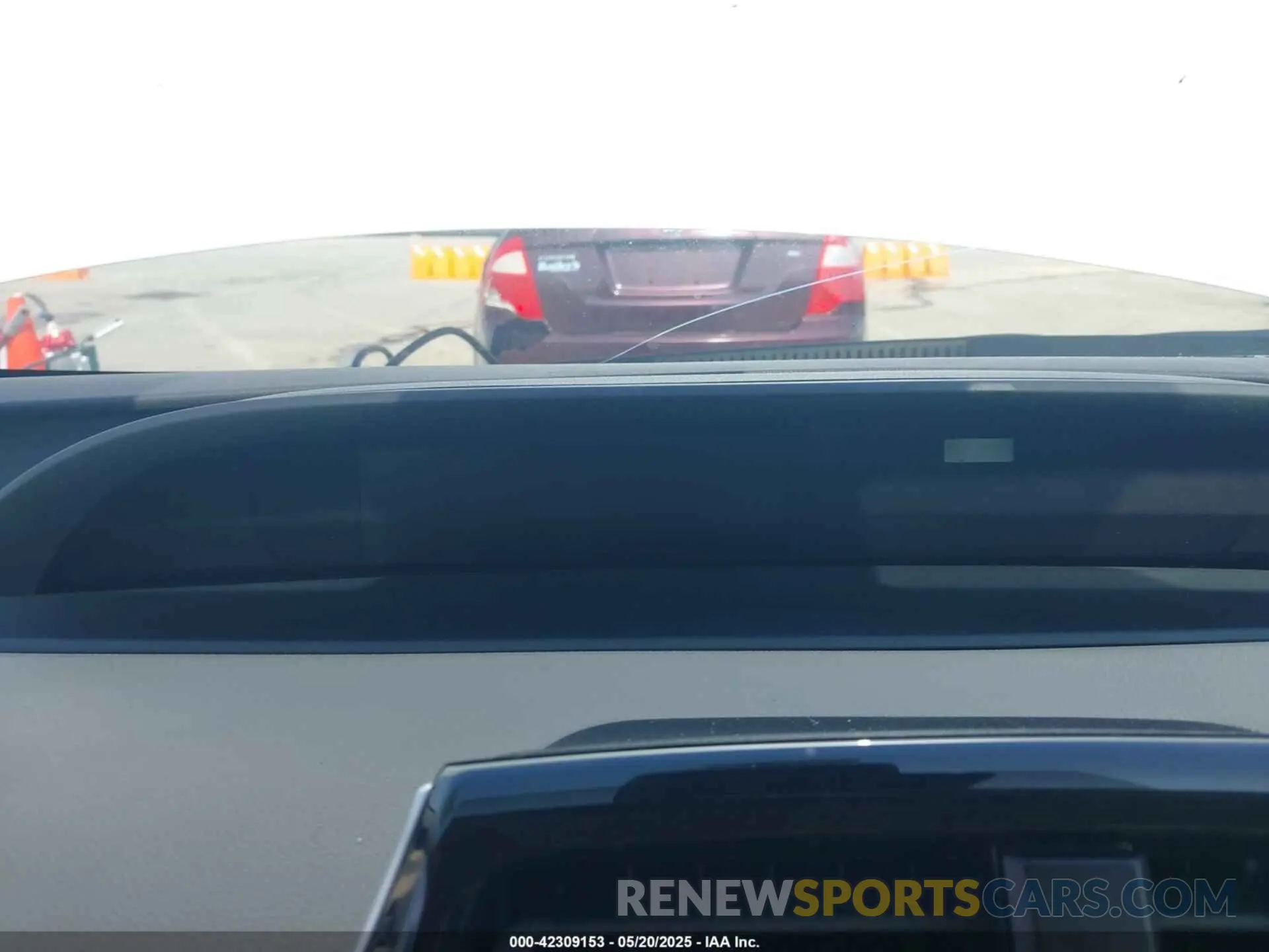 7 Photograph of a damaged car JTDL9MFU6N3037807 TOYOTA PRIUS 2022