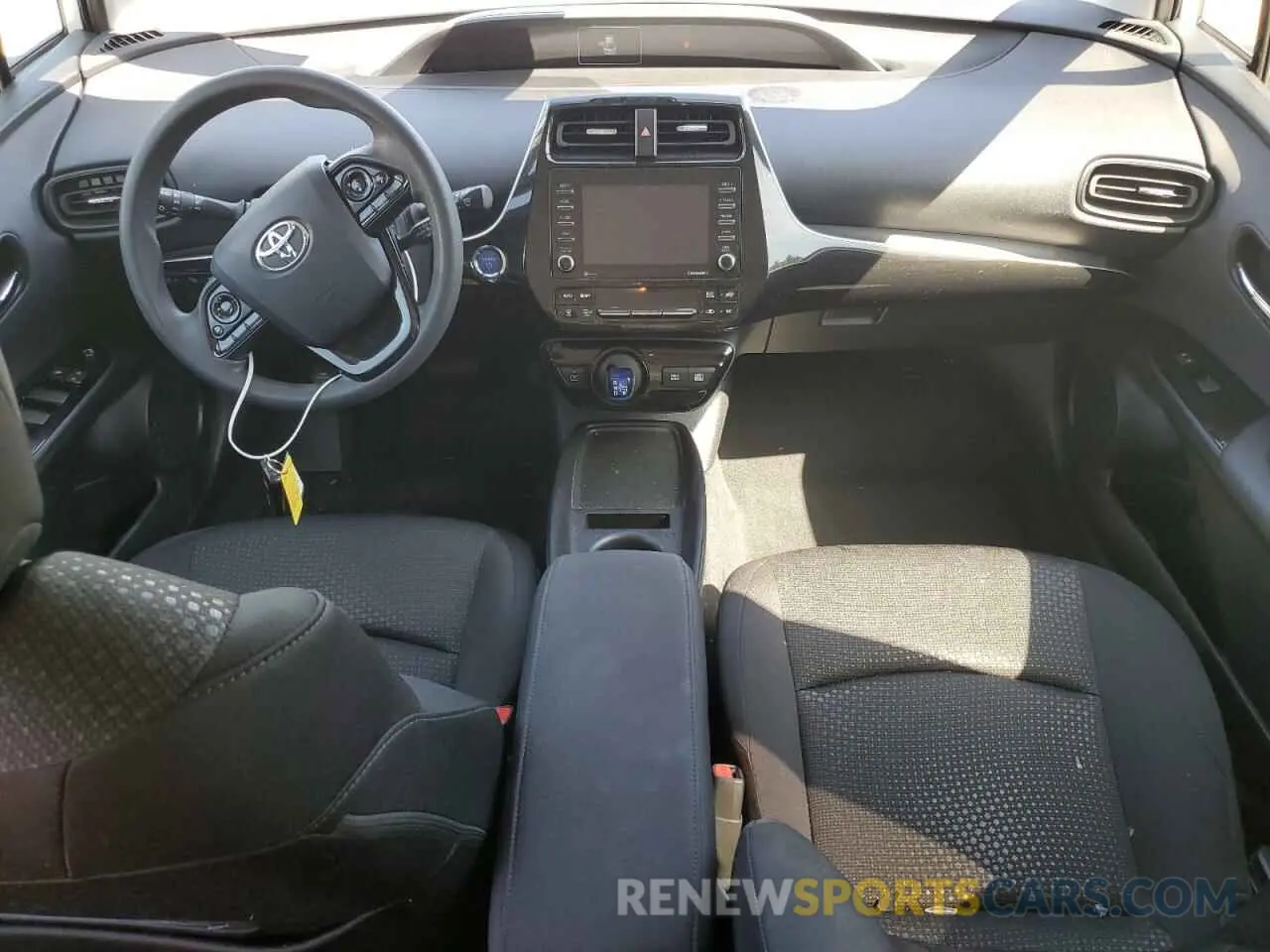 8 Photograph of a damaged car JTDL9MFU6N3039296 TOYOTA PRIUS 2022
