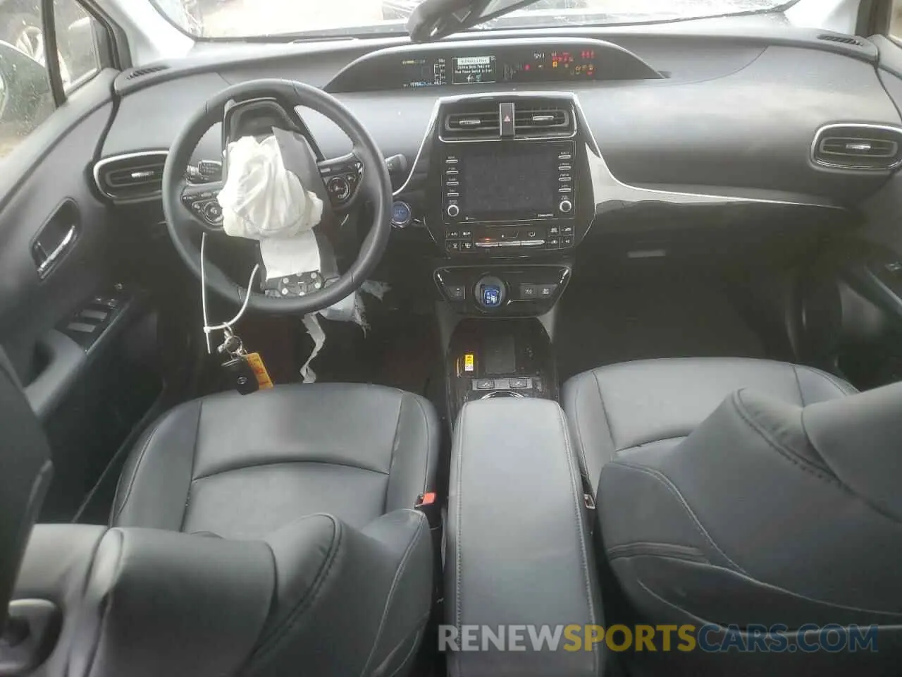 8 Photograph of a damaged car JTDL9MFU7N3034205 TOYOTA PRIUS 2022