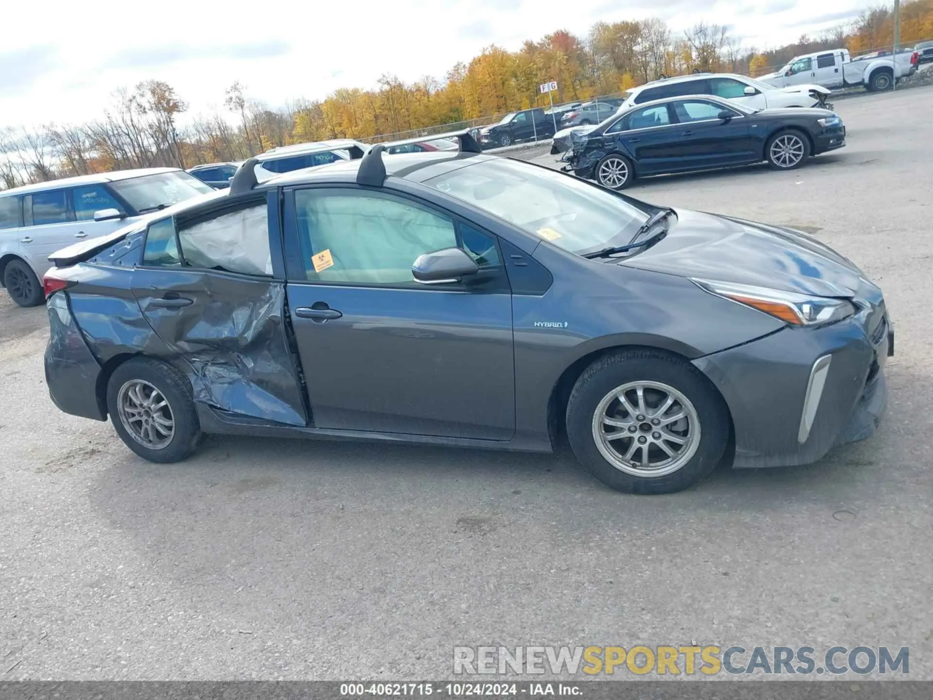 13 Photograph of a damaged car JTDL9MFU8N3040157 TOYOTA PRIUS 2022