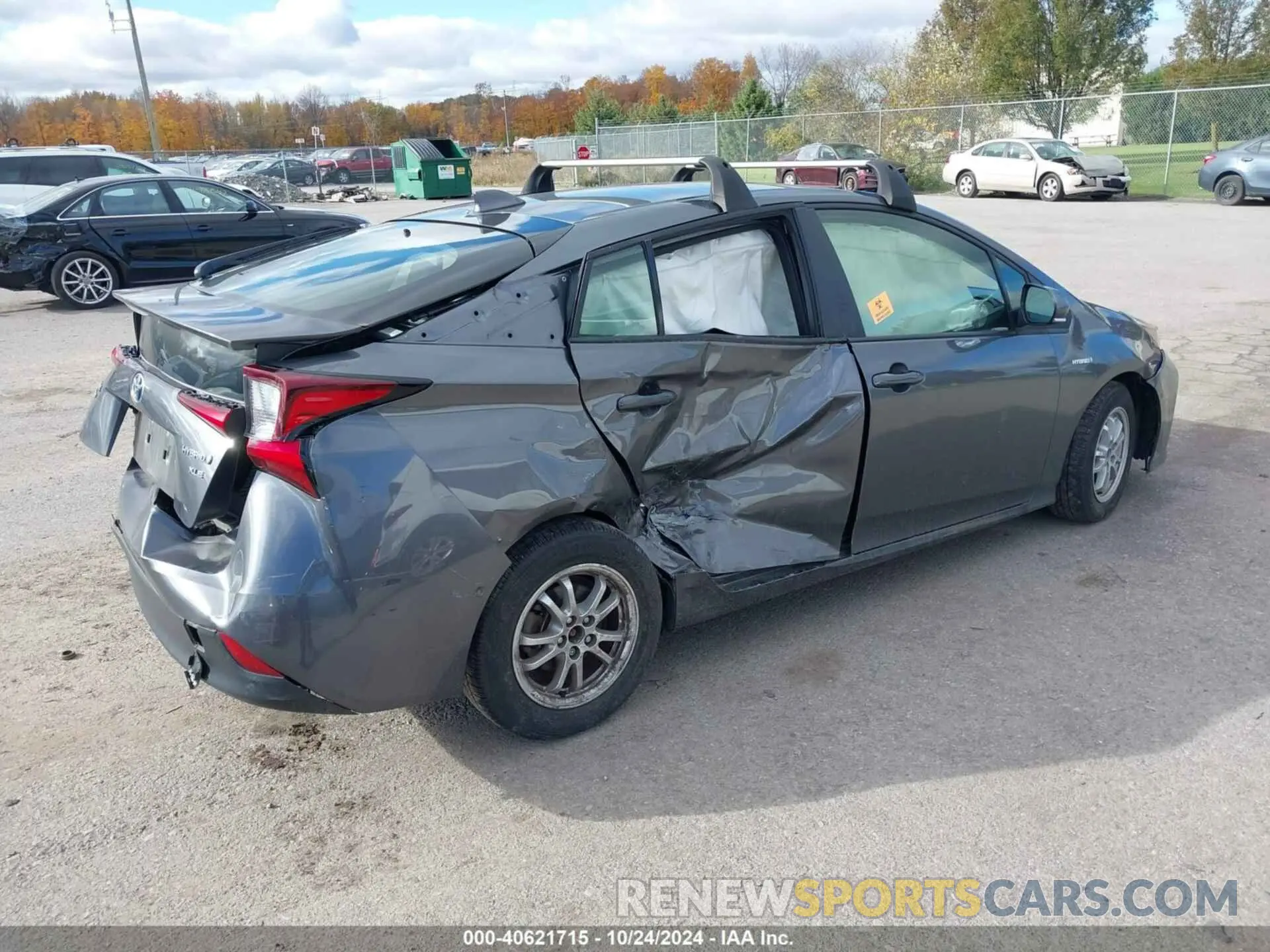 4 Photograph of a damaged car JTDL9MFU8N3040157 TOYOTA PRIUS 2022