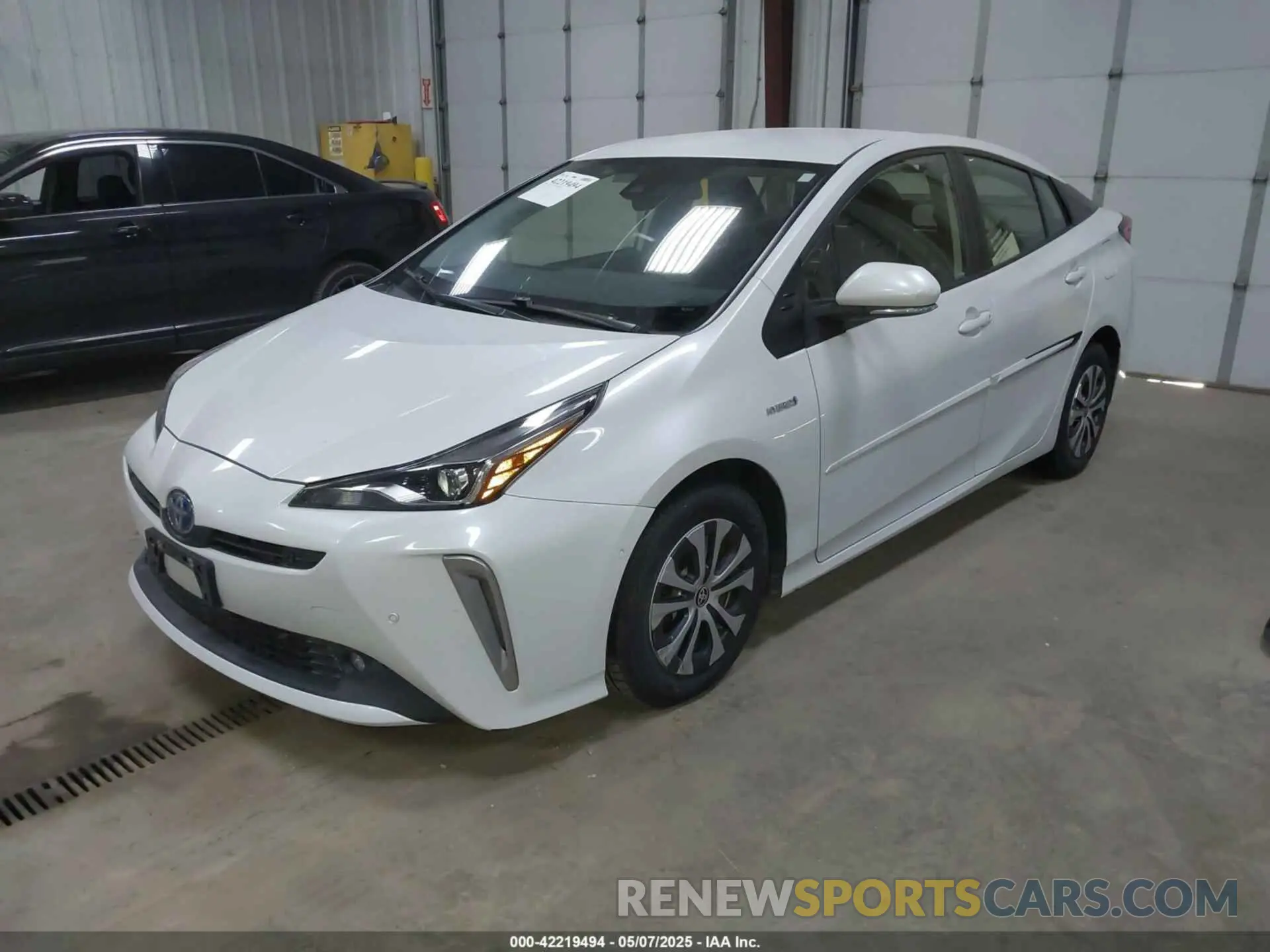 2 Photograph of a damaged car JTDL9MFU9N3031497 TOYOTA PRIUS 2022