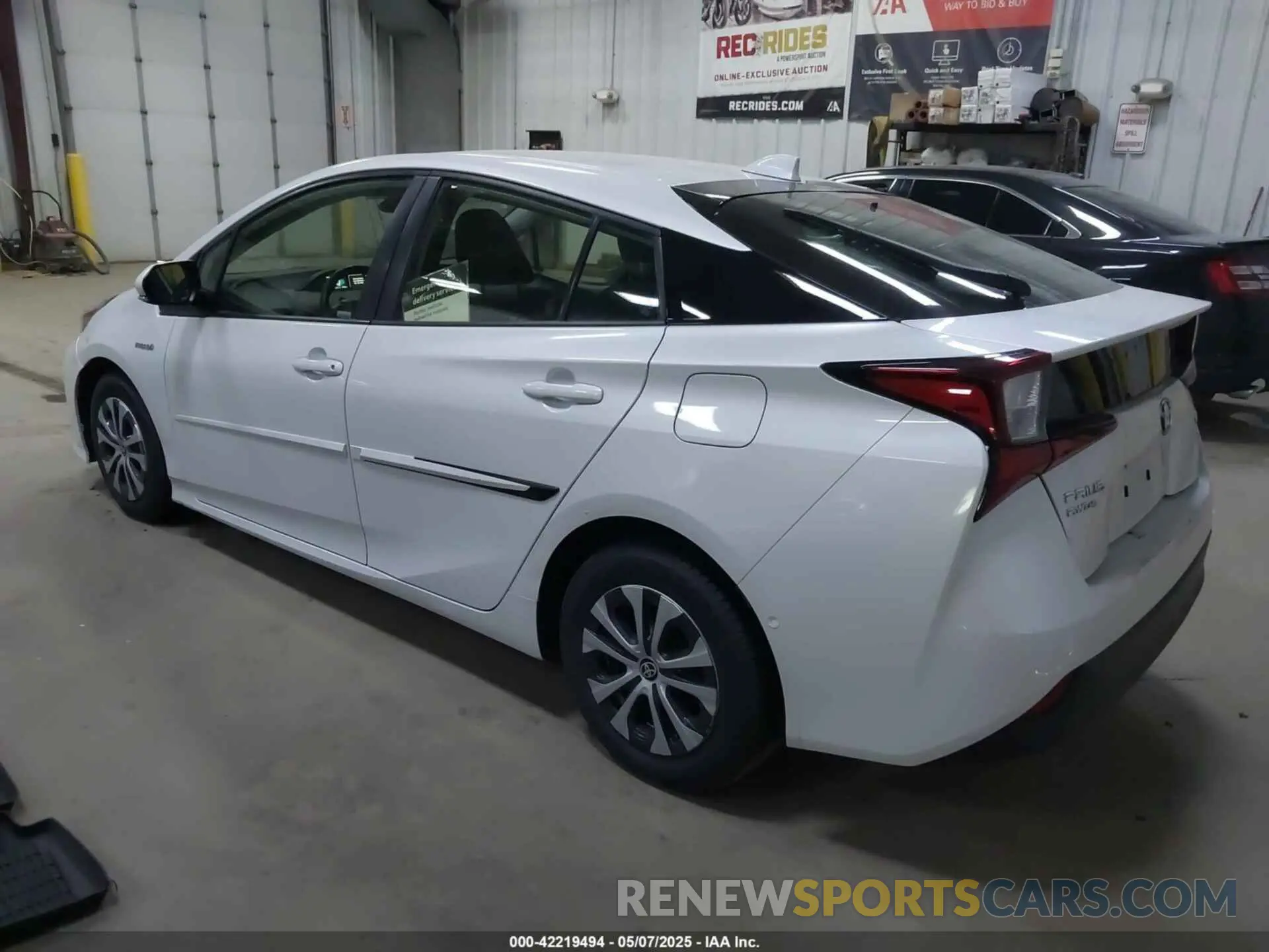 3 Photograph of a damaged car JTDL9MFU9N3031497 TOYOTA PRIUS 2022