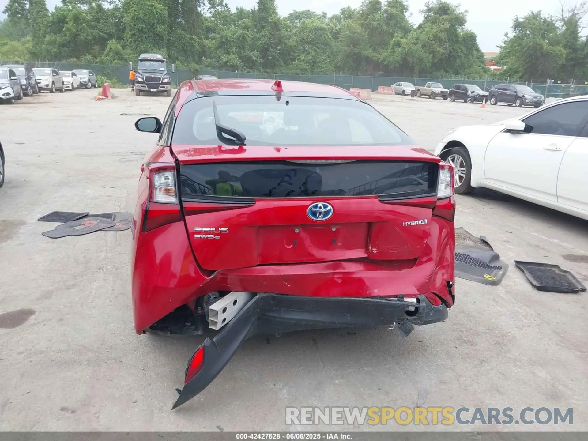 16 Photograph of a damaged car JTDL9MFU9N3034304 TOYOTA PRIUS 2022