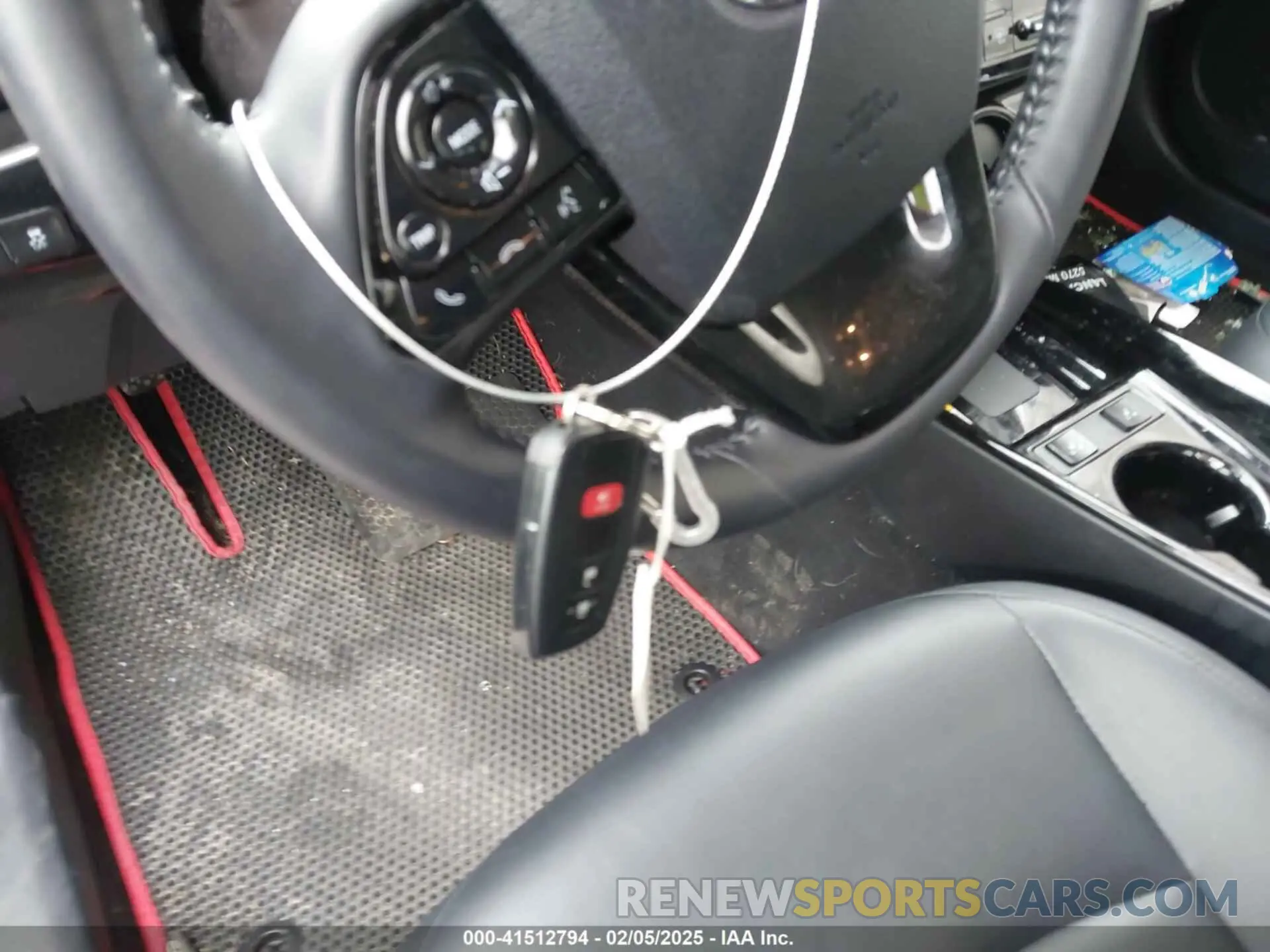 11 Photograph of a damaged car JTDL9MFU9N3035002 TOYOTA PRIUS 2022