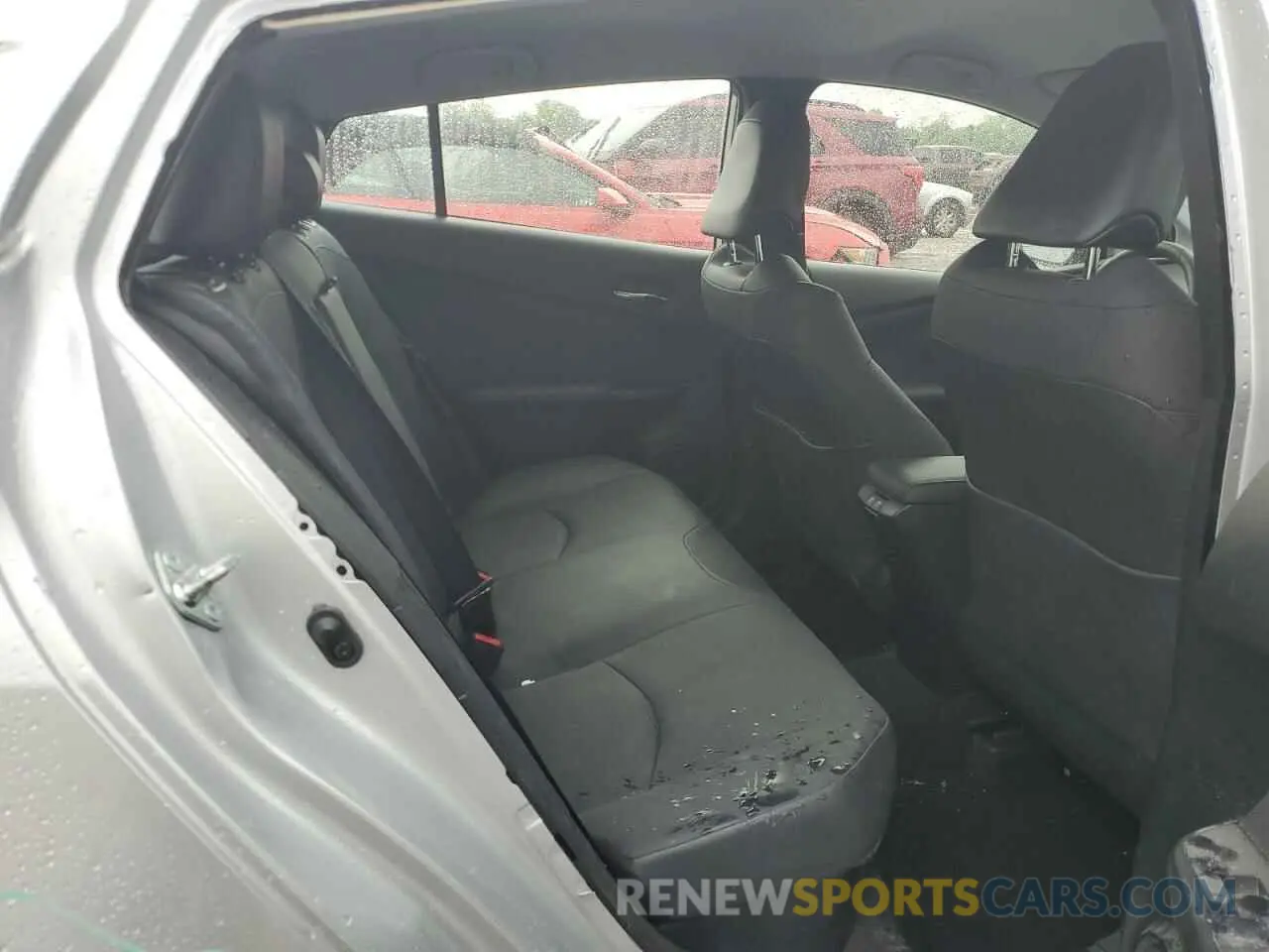 10 Photograph of a damaged car JTDL9MFU9N3037543 TOYOTA PRIUS 2022