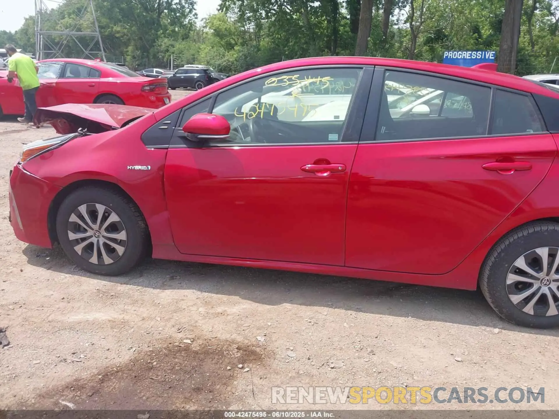 15 Photograph of a damaged car JTDL9MFUXN3035445 TOYOTA PRIUS 2022