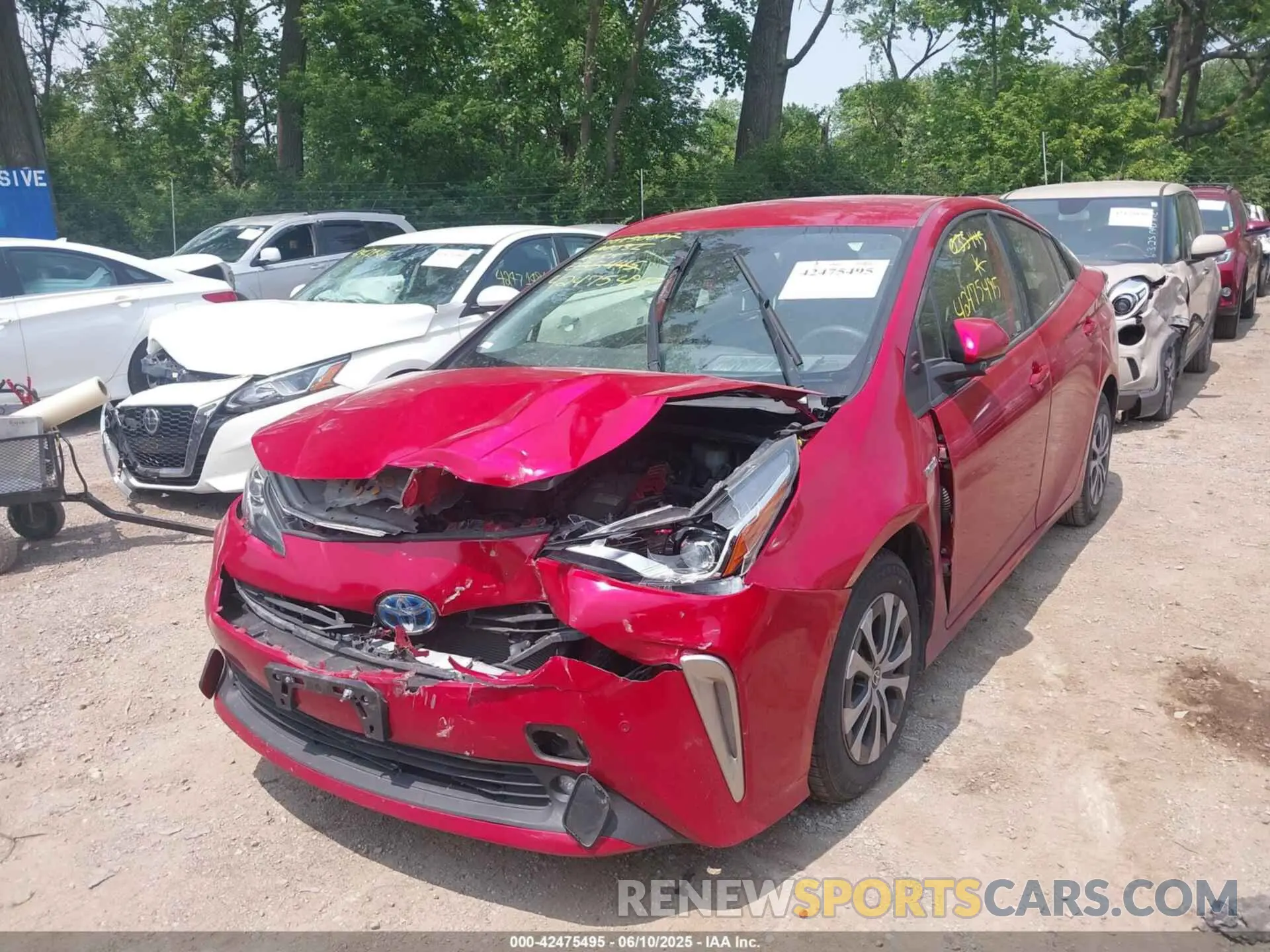 2 Photograph of a damaged car JTDL9MFUXN3035445 TOYOTA PRIUS 2022