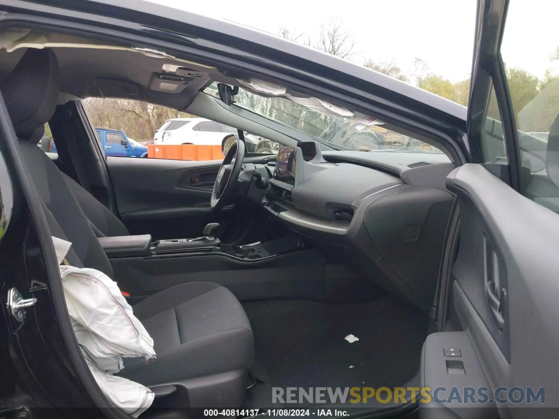 5 Photograph of a damaged car JTDACAAU4P3009537 TOYOTA PRIUS 2023