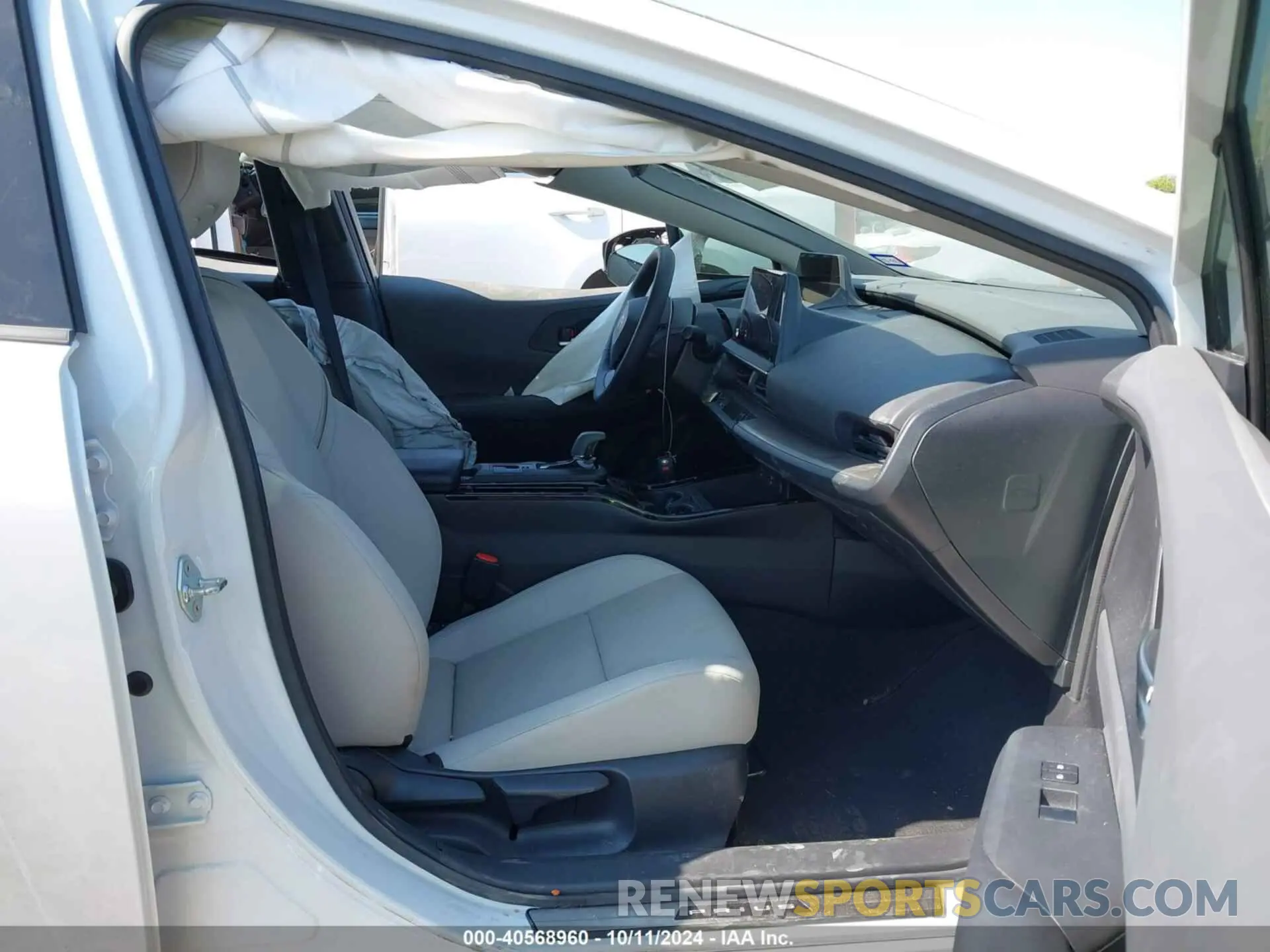 5 Photograph of a damaged car JTDACAAU6P3011869 TOYOTA PRIUS 2023