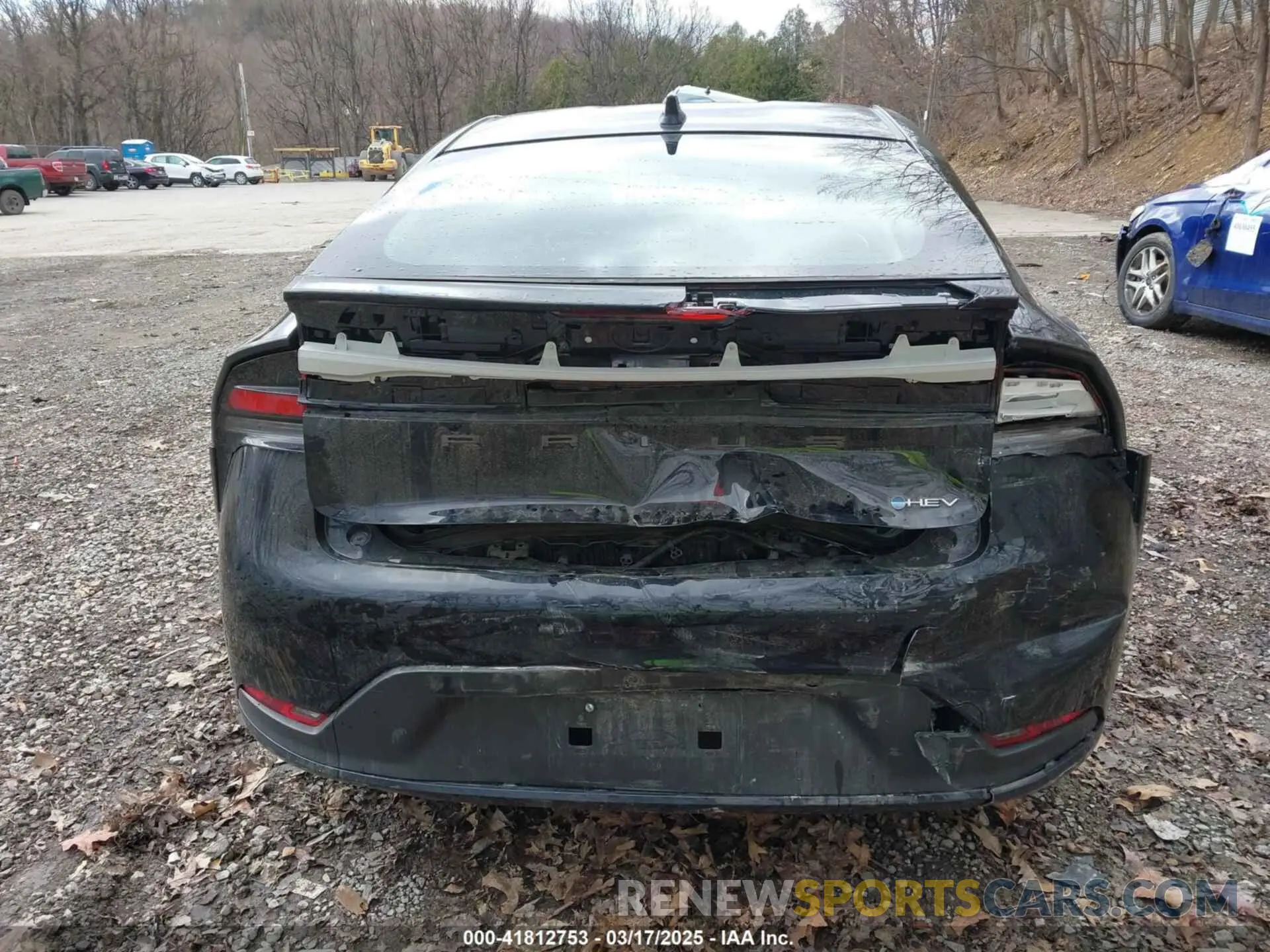 17 Photograph of a damaged car JTDACAAU8P3002140 TOYOTA PRIUS 2023