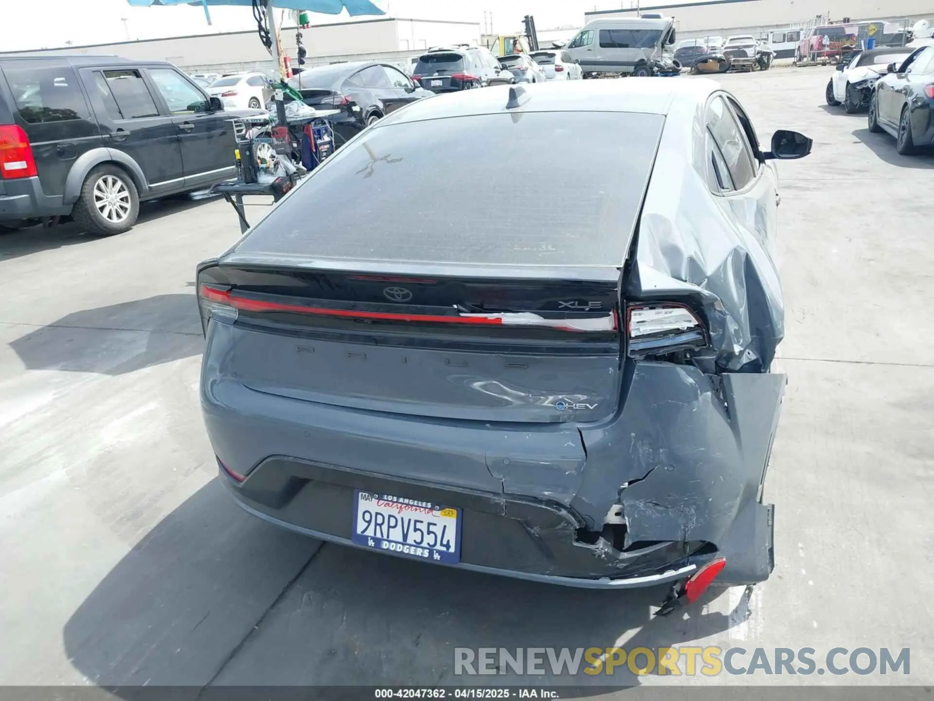 17 Photograph of a damaged car JTDACAAUXP3006206 TOYOTA PRIUS 2023