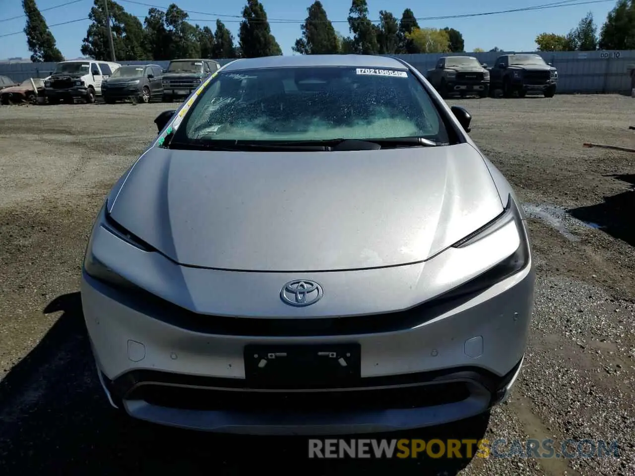 5 Photograph of a damaged car JTDADABU0P3000460 TOYOTA PRIUS 2023