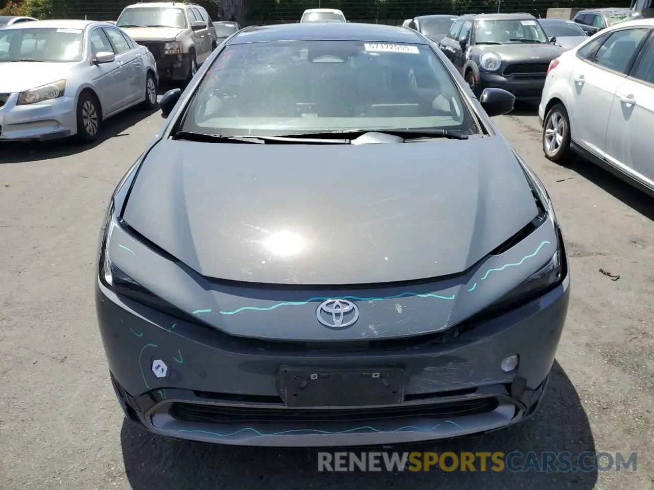 5 Photograph of a damaged car JTDADABU5P3003483 TOYOTA PRIUS 2023
