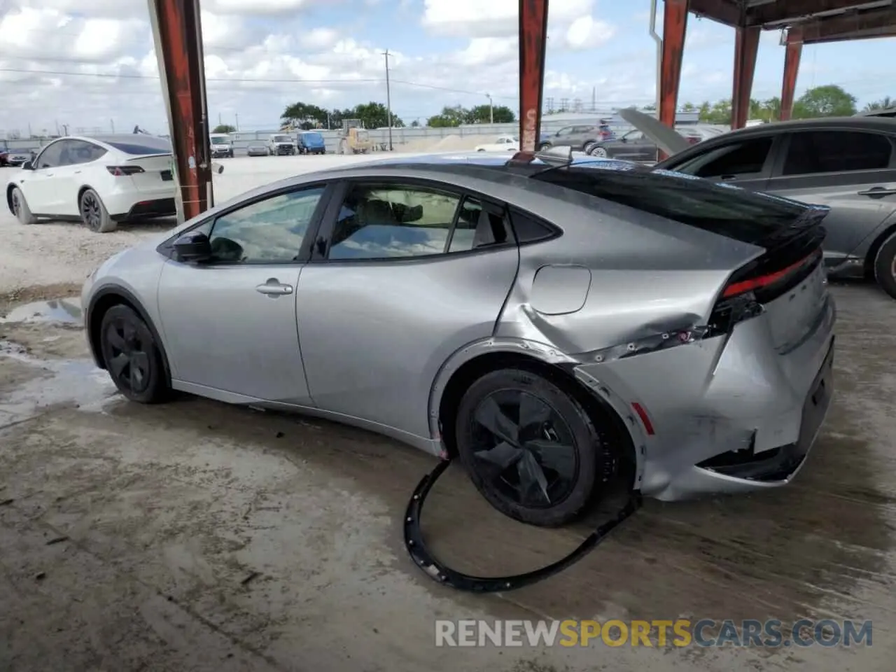 2 Photograph of a damaged car JTDACAAU1R3040506 TOYOTA PRIUS 2024