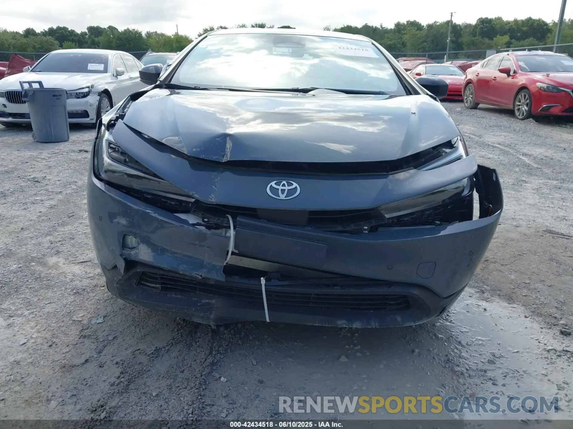 12 Photograph of a damaged car JTDACAAU2R3020216 TOYOTA PRIUS 2024