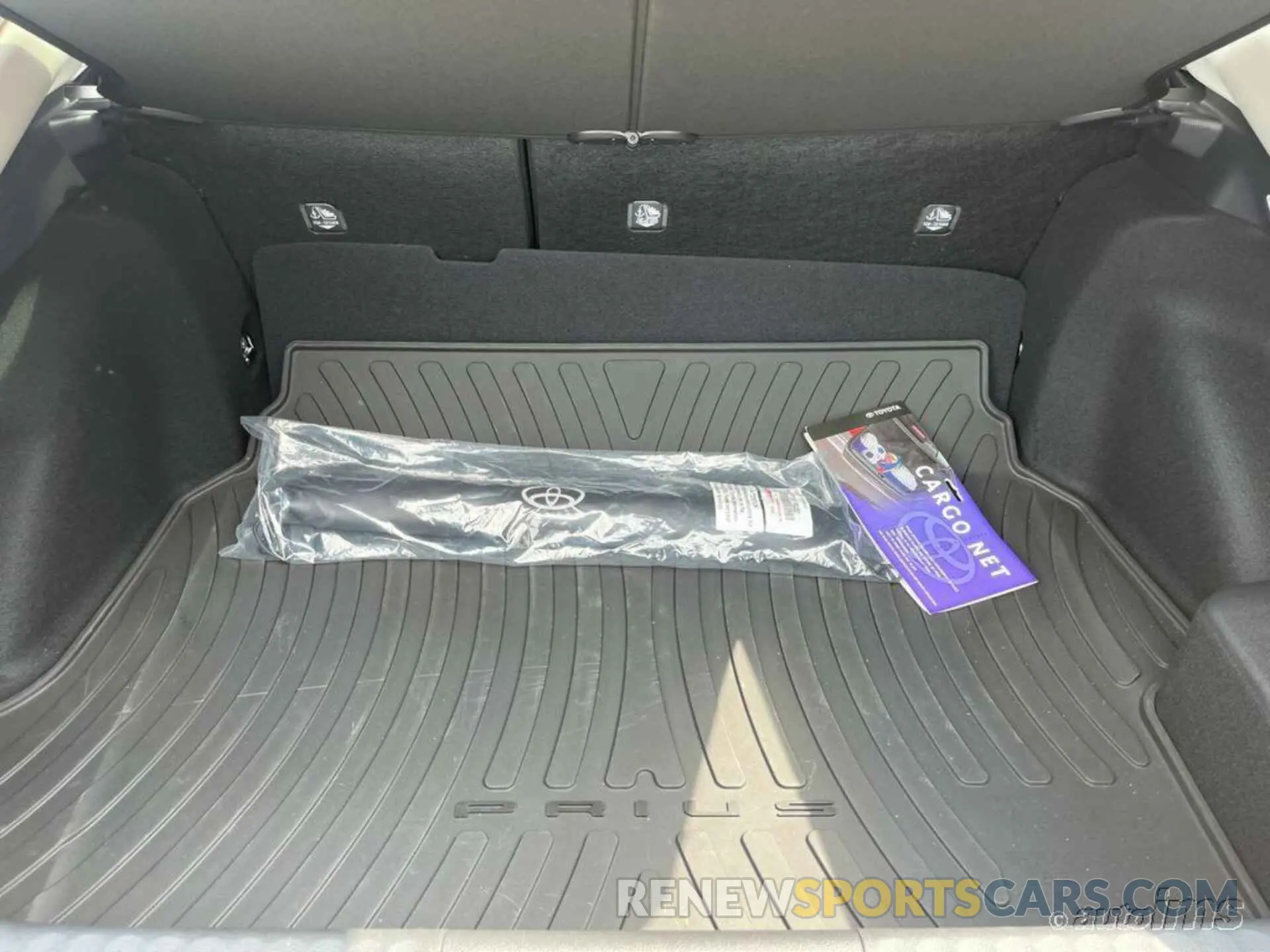 3 Photograph of a damaged car JTDACAAU2R3037503 TOYOTA PRIUS 2024