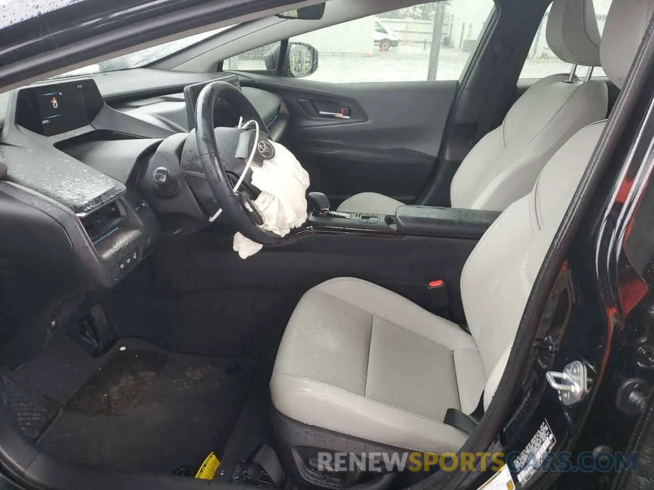 7 Photograph of a damaged car JTDACAAU4R3038376 TOYOTA PRIUS 2024