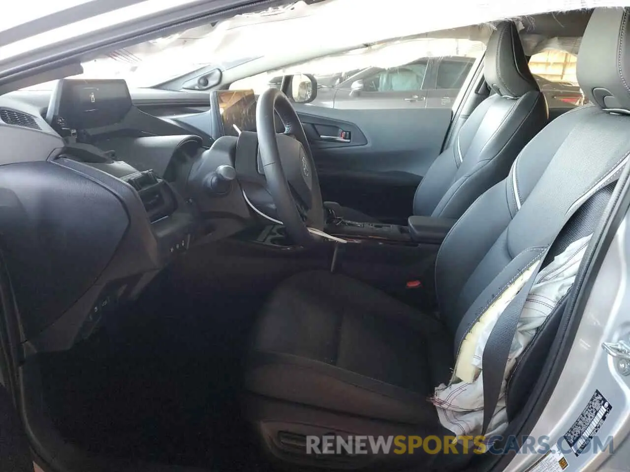 7 Photograph of a damaged car JTDACAAU4R3044307 TOYOTA PRIUS 2024