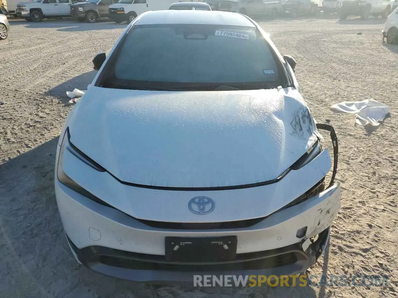 5 Photograph of a damaged car JTDACAAU6R3019330 TOYOTA PRIUS 2024