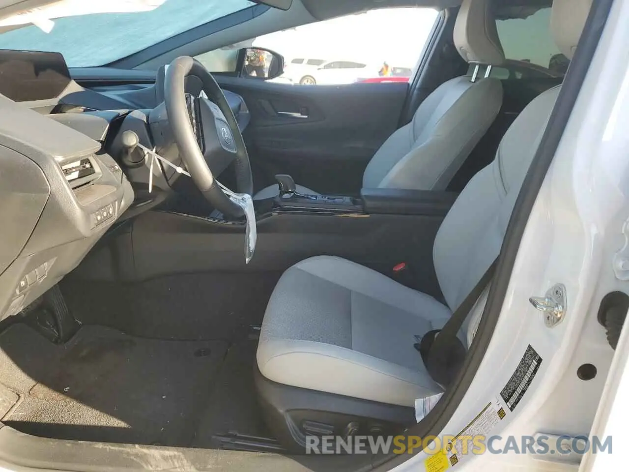 7 Photograph of a damaged car JTDACAAU6R3019330 TOYOTA PRIUS 2024